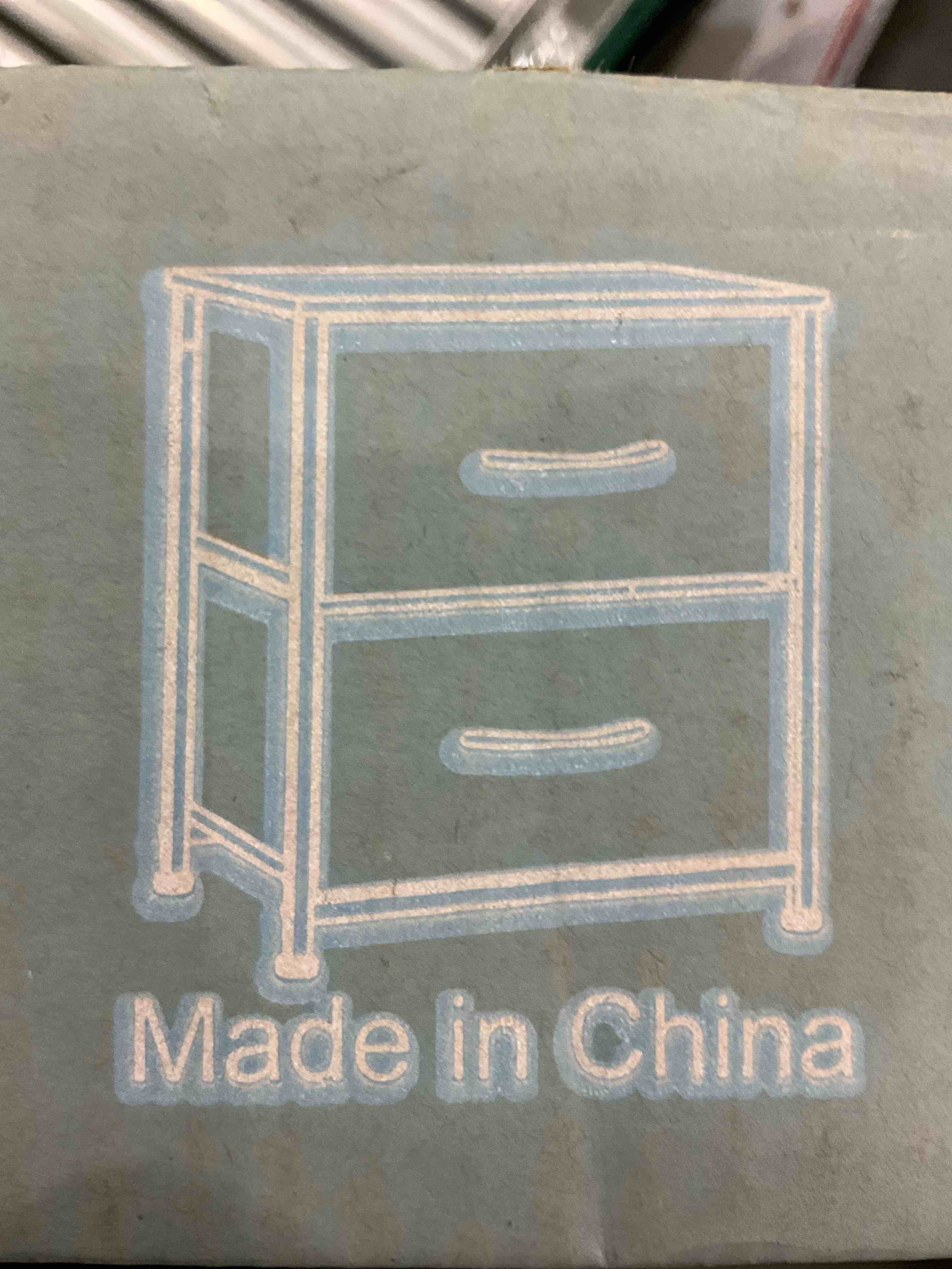 https://s3.amazonaws.com/lotting-images-prod/BargainHunt/EXS01266200_1712238903806.jpeg