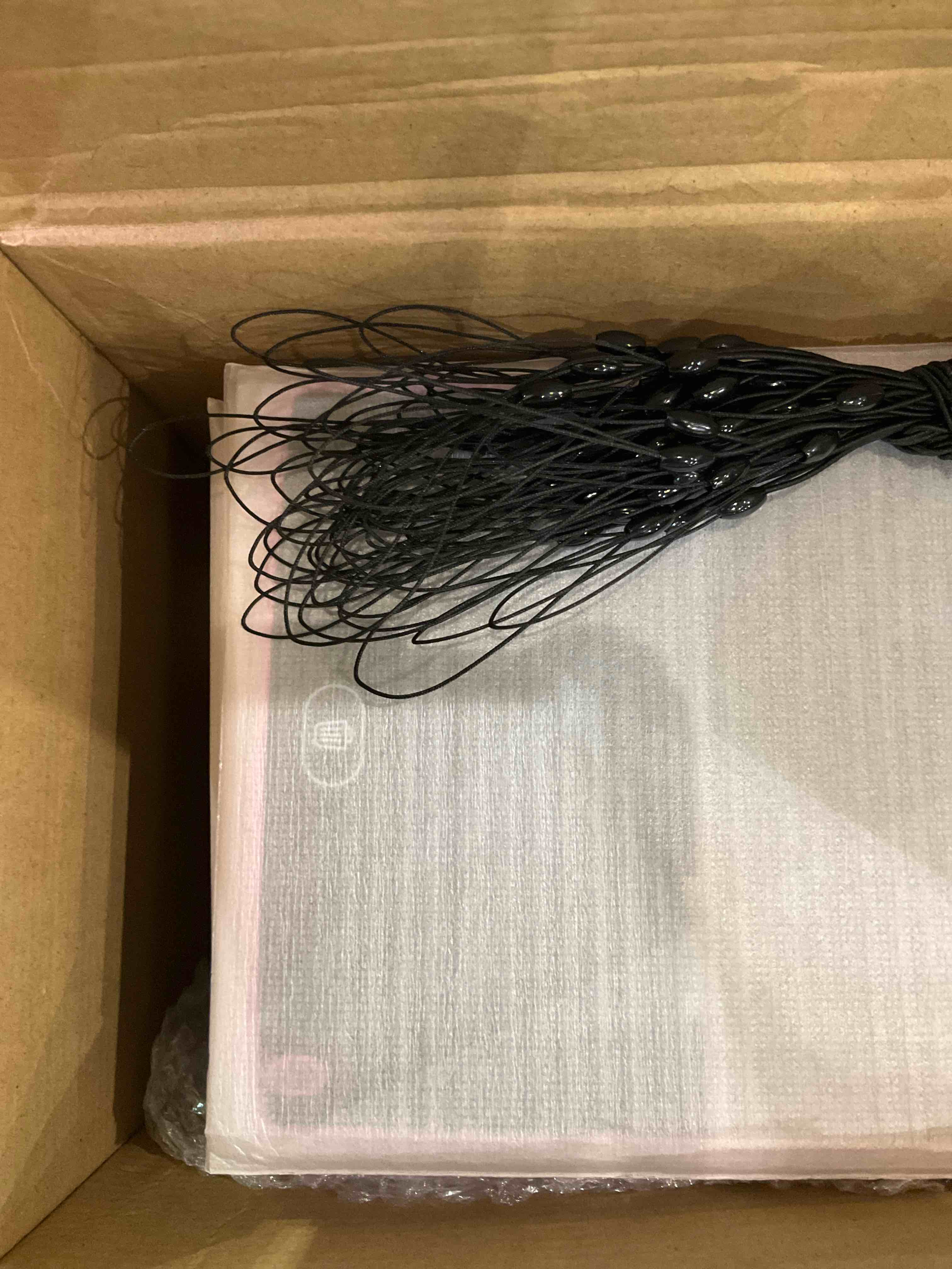 https://s3.amazonaws.com/lotting-images-prod/BargainHunt/EXS01266367_1712338090960.jpeg