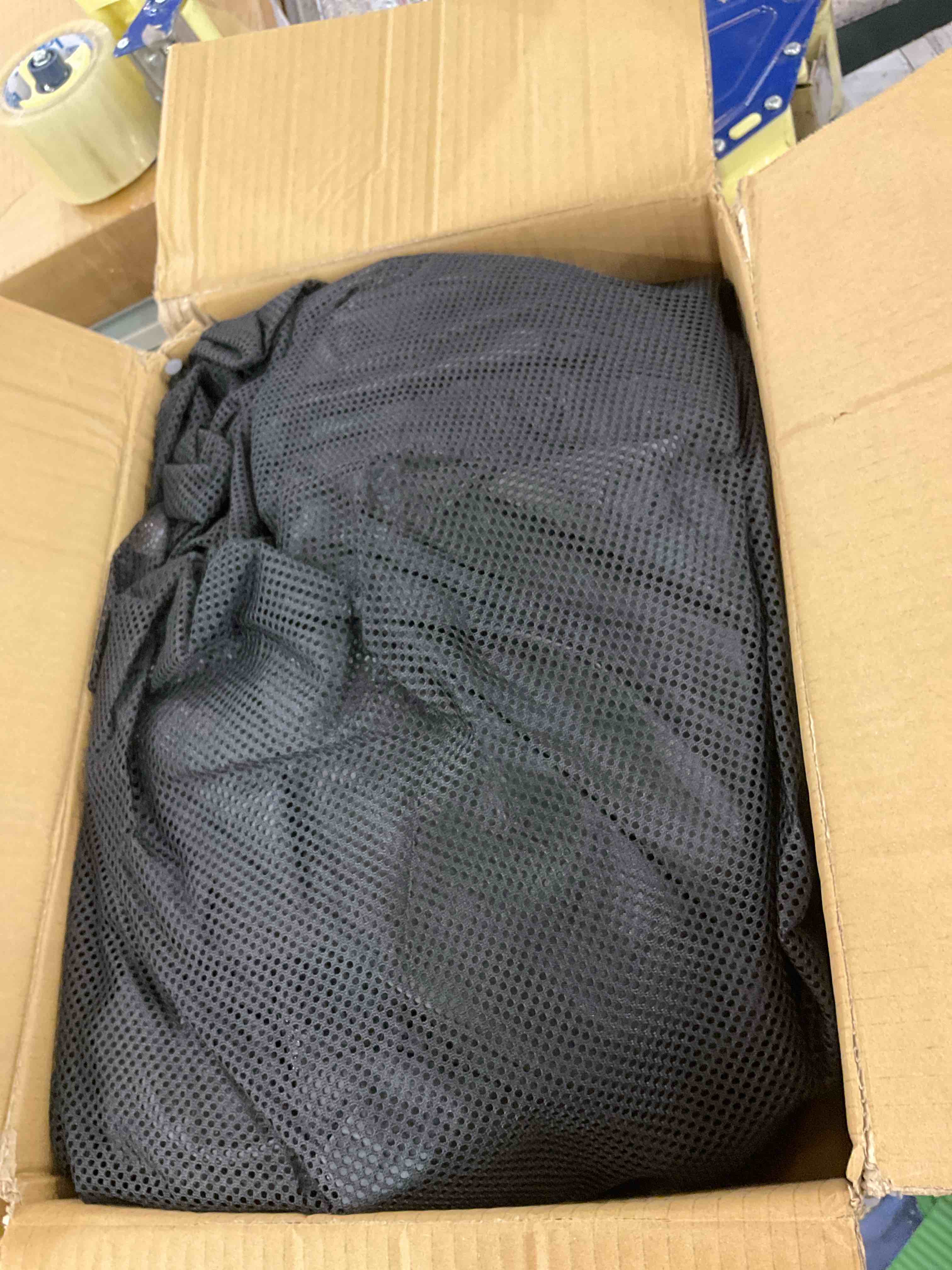 https://s3.amazonaws.com/lotting-images-prod/BargainHunt/EXS01266531_1709562614506.jpeg