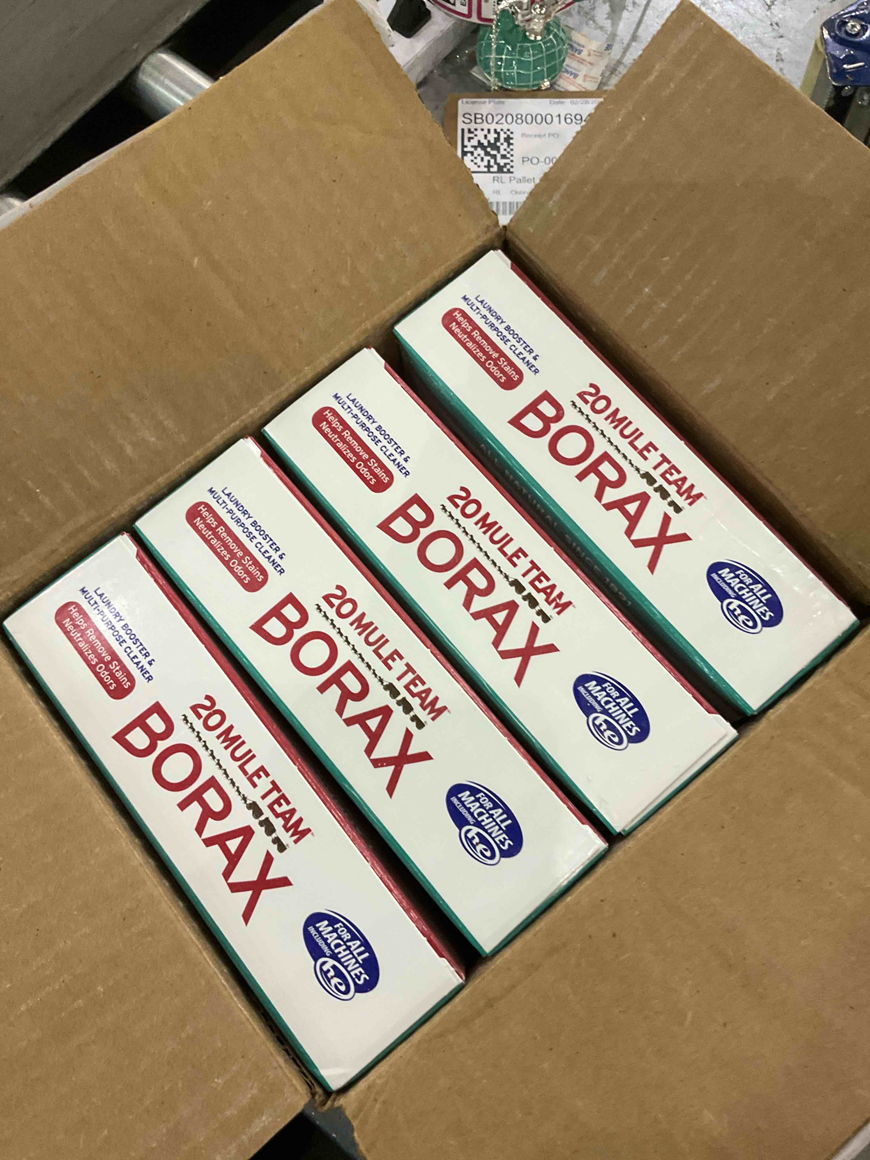 https://s3.amazonaws.com/lotting-images-prod/BargainHunt/EXS01266634_1709644017509.jpeg