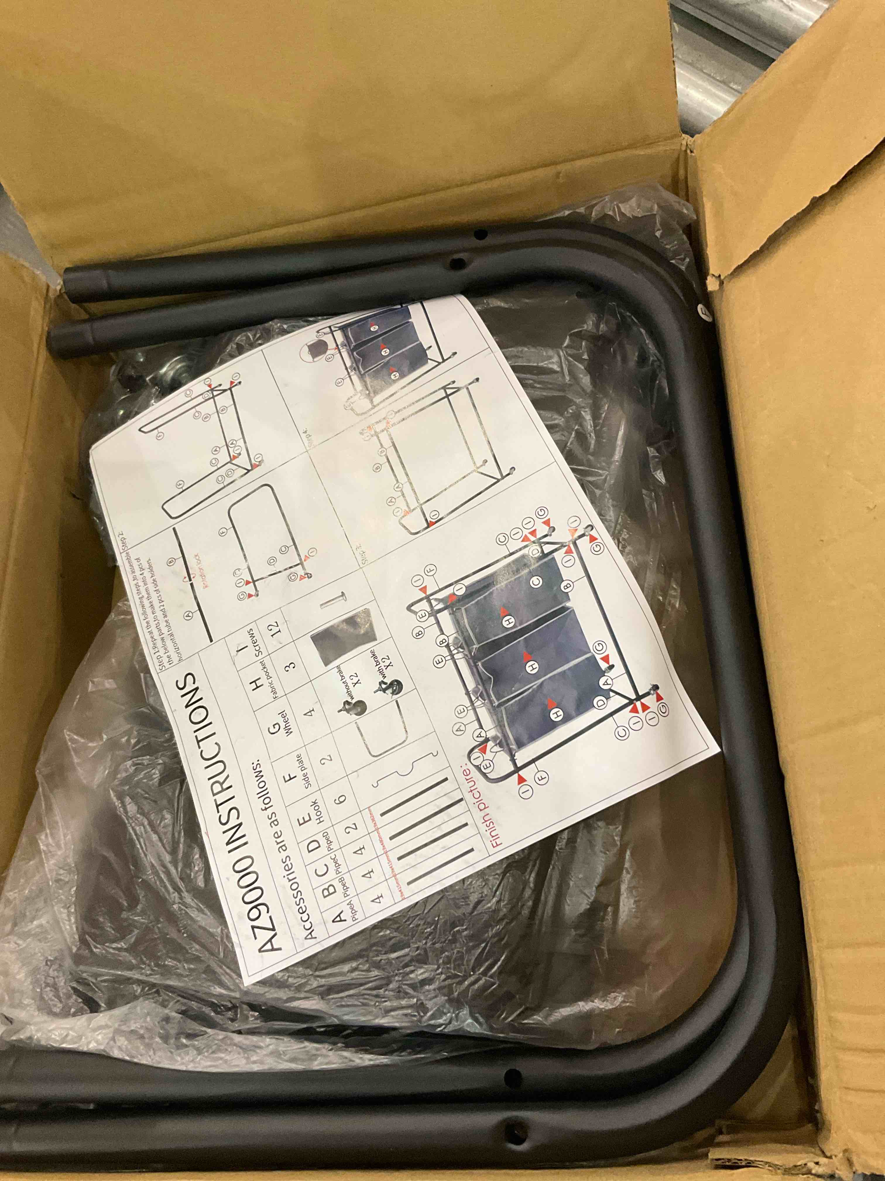 https://s3.amazonaws.com/lotting-images-prod/BargainHunt/EXS01266732_1709656937608.jpeg