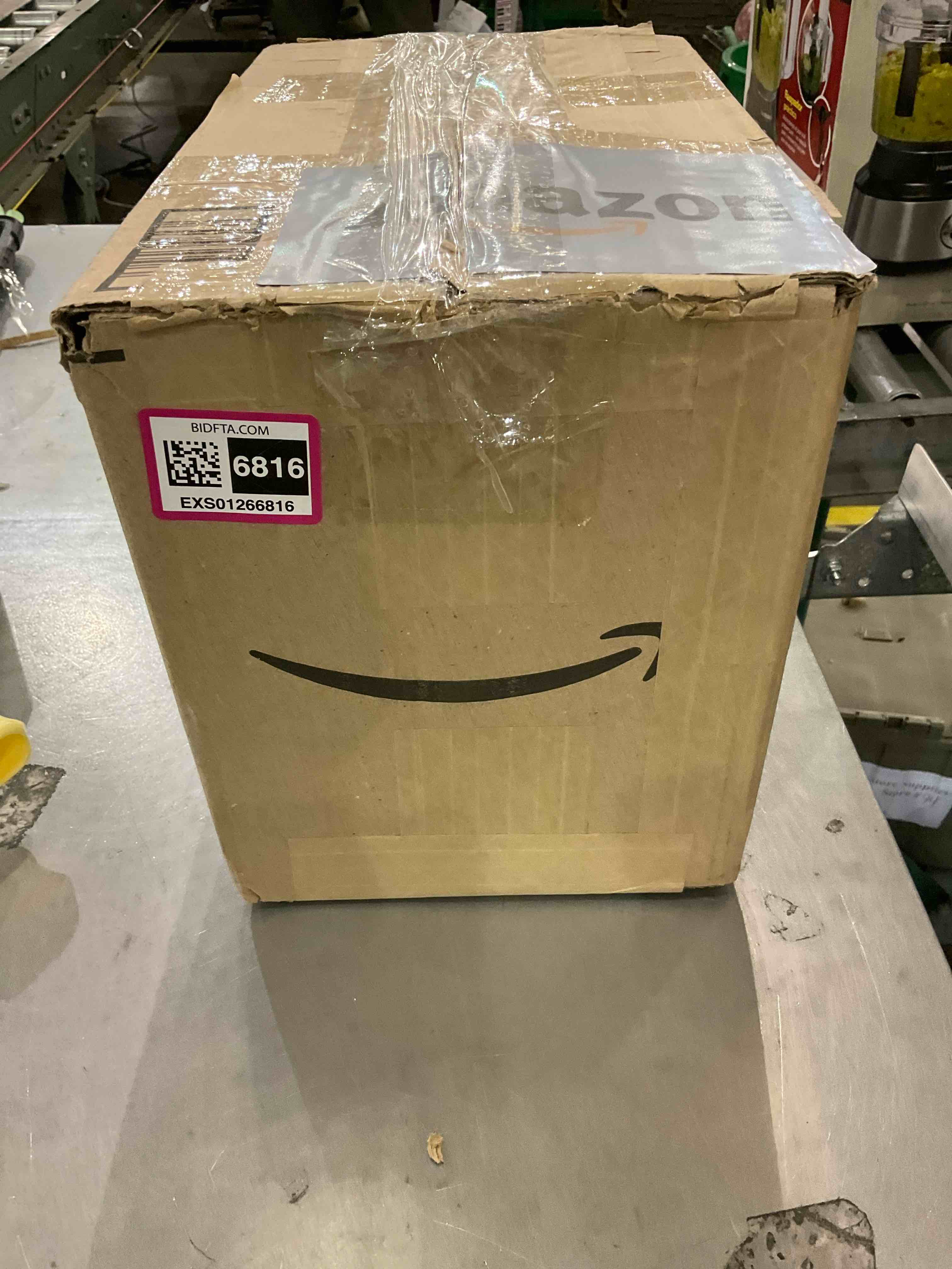 https://s3.amazonaws.com/lotting-images-prod/BargainHunt/EXS01266816_1709743472595.jpeg