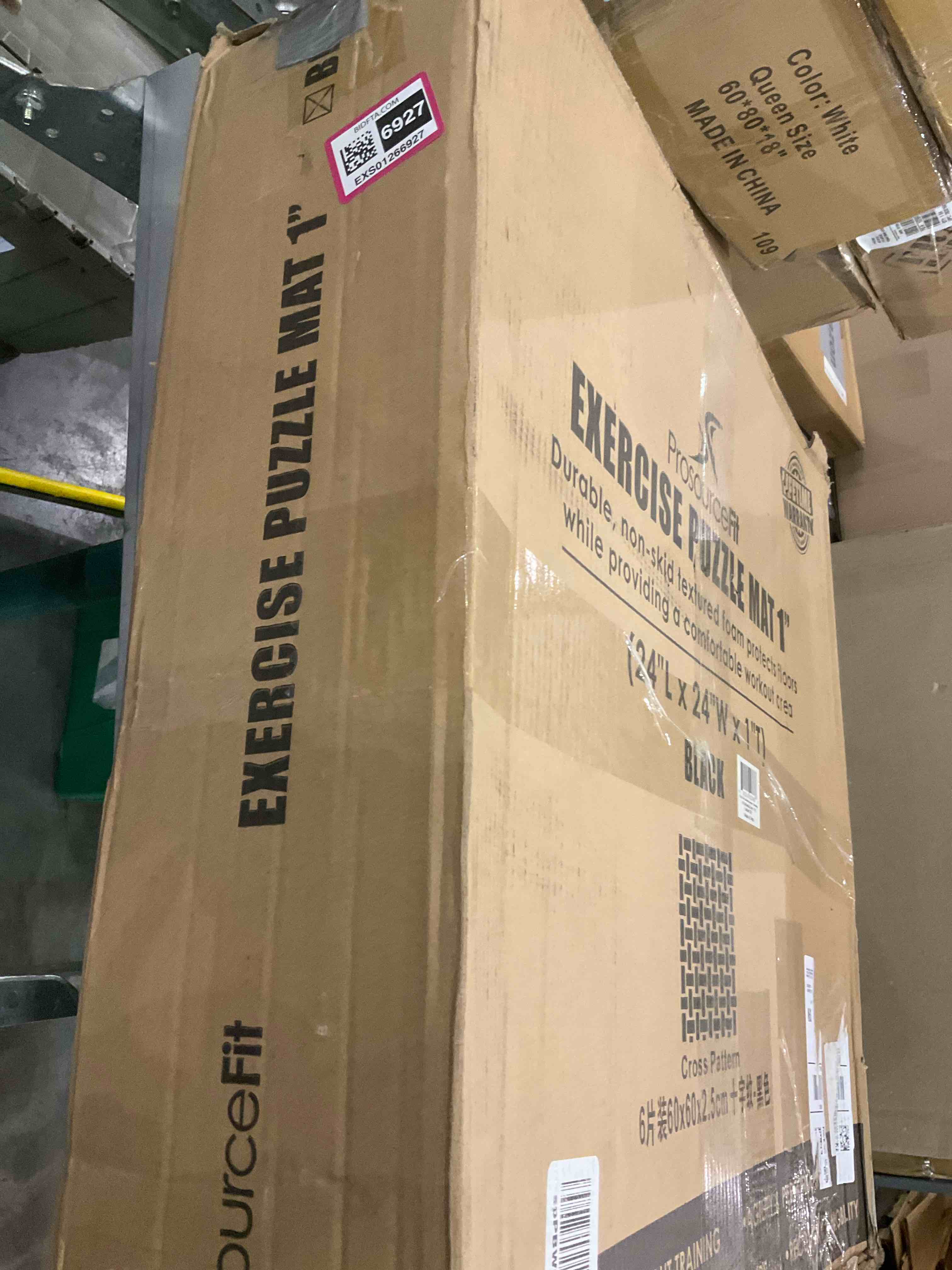 https://s3.amazonaws.com/lotting-images-prod/BargainHunt/EXS01266927_1709822310421.jpeg