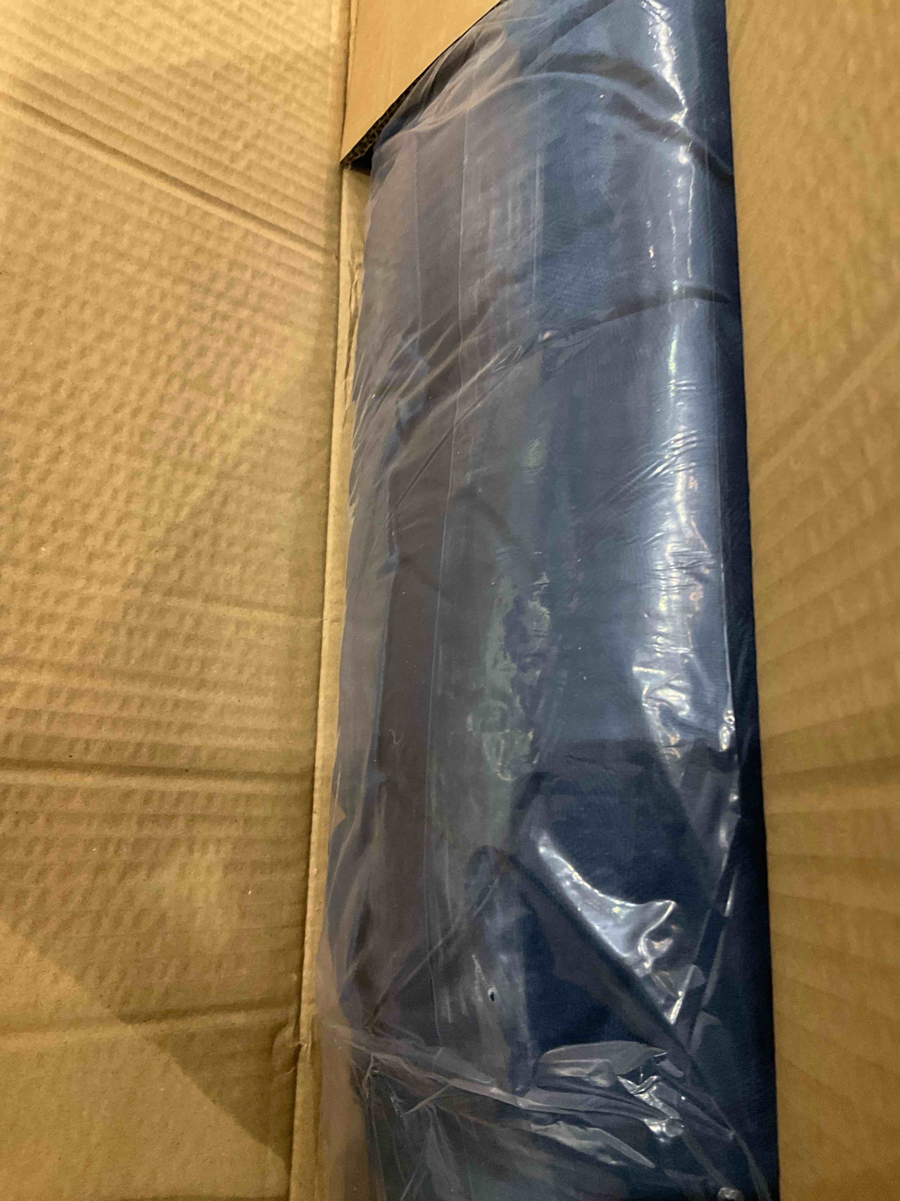 https://s3.amazonaws.com/lotting-images-prod/BargainHunt/EXS01266962_1709827335445.jpeg