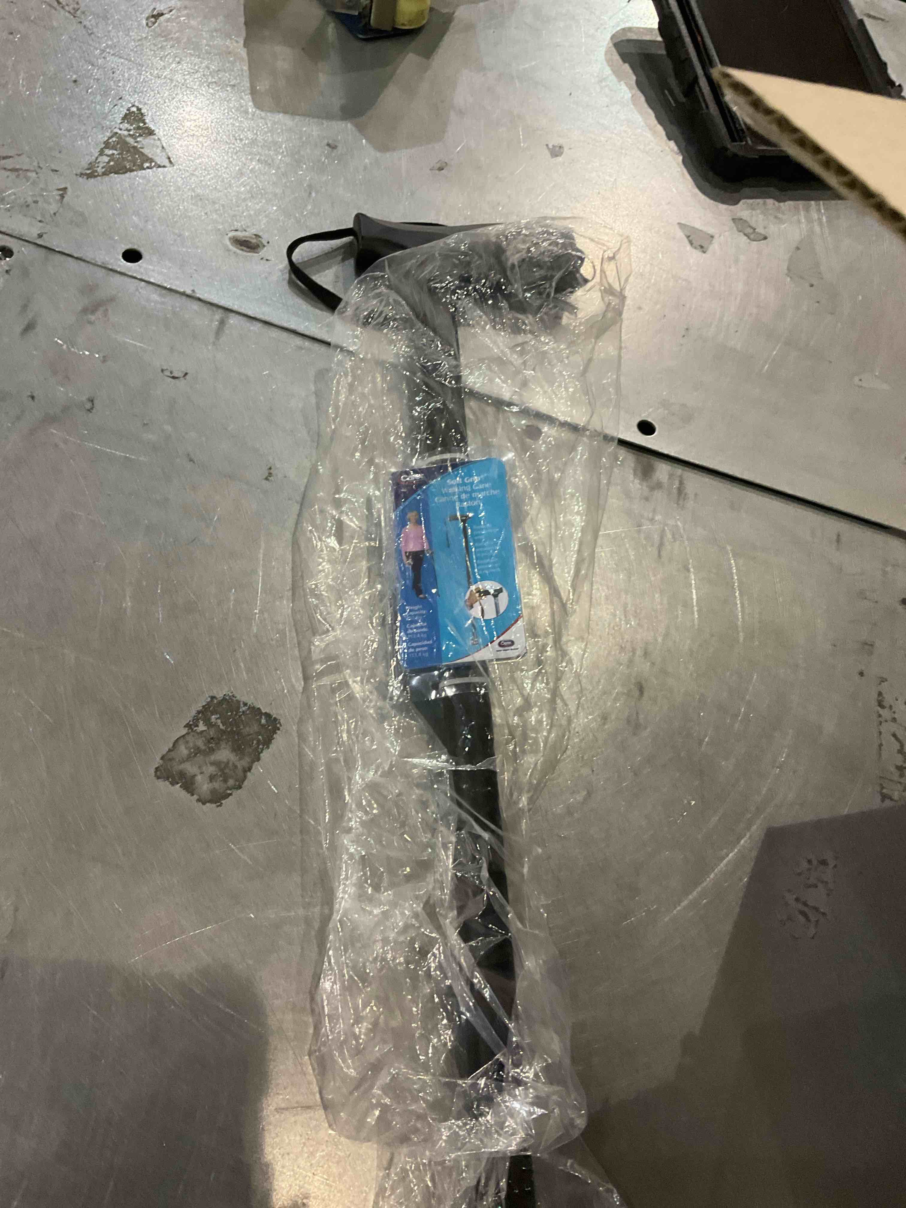 https://s3.amazonaws.com/lotting-images-prod/BargainHunt/EXS01267113_1711365398115.jpeg