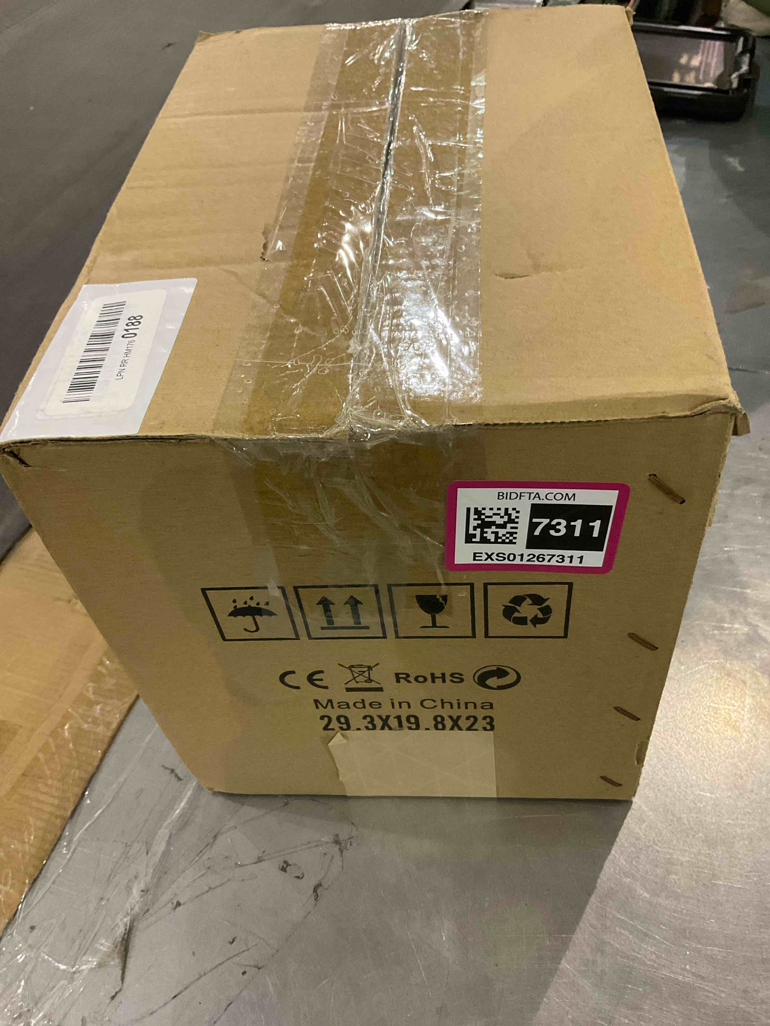https://s3.amazonaws.com/lotting-images-prod/BargainHunt/EXS01267311_1711461551442.jpeg