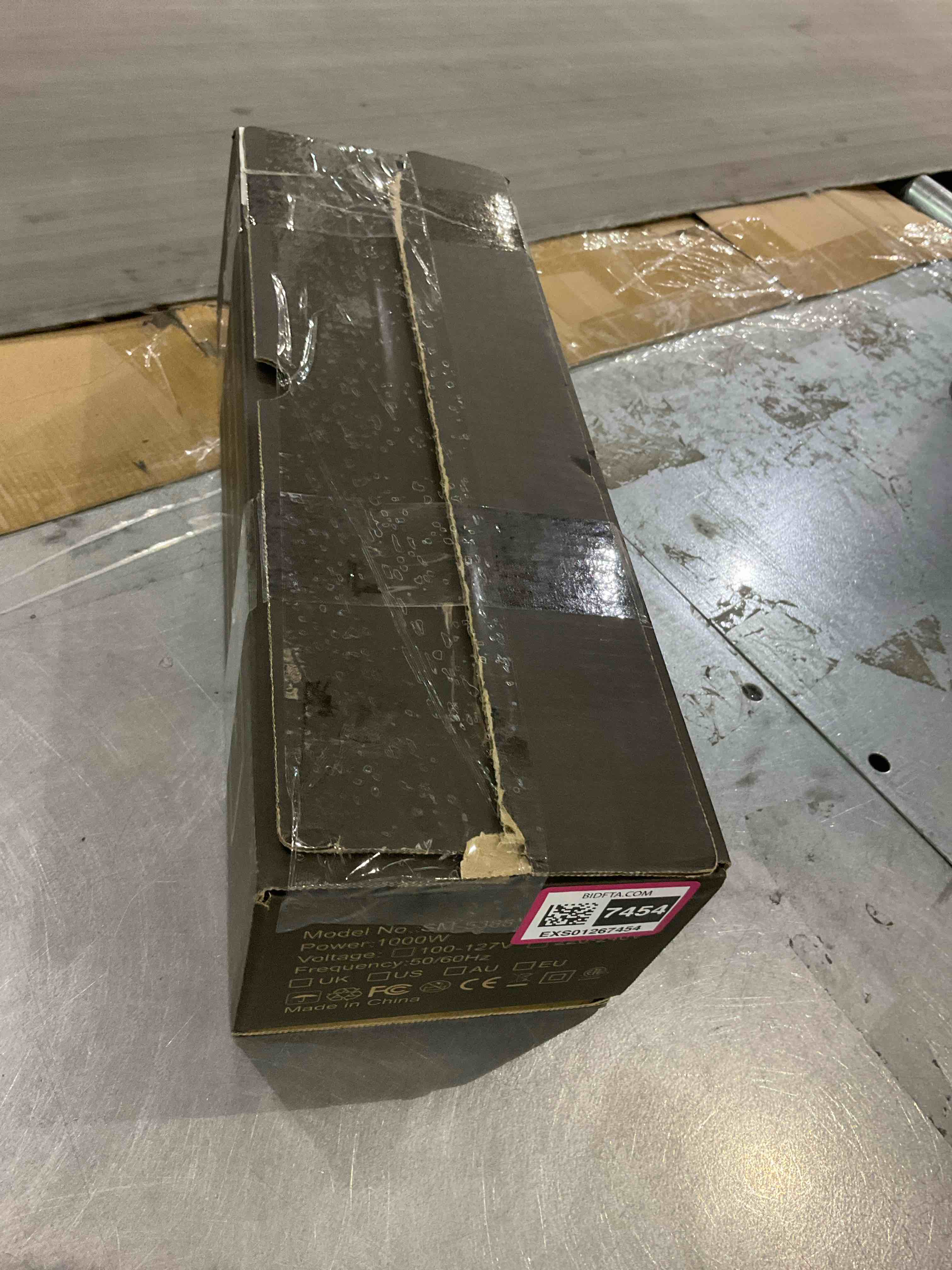 https://s3.amazonaws.com/lotting-images-prod/BargainHunt/EXS01267454_1711541543366.jpeg