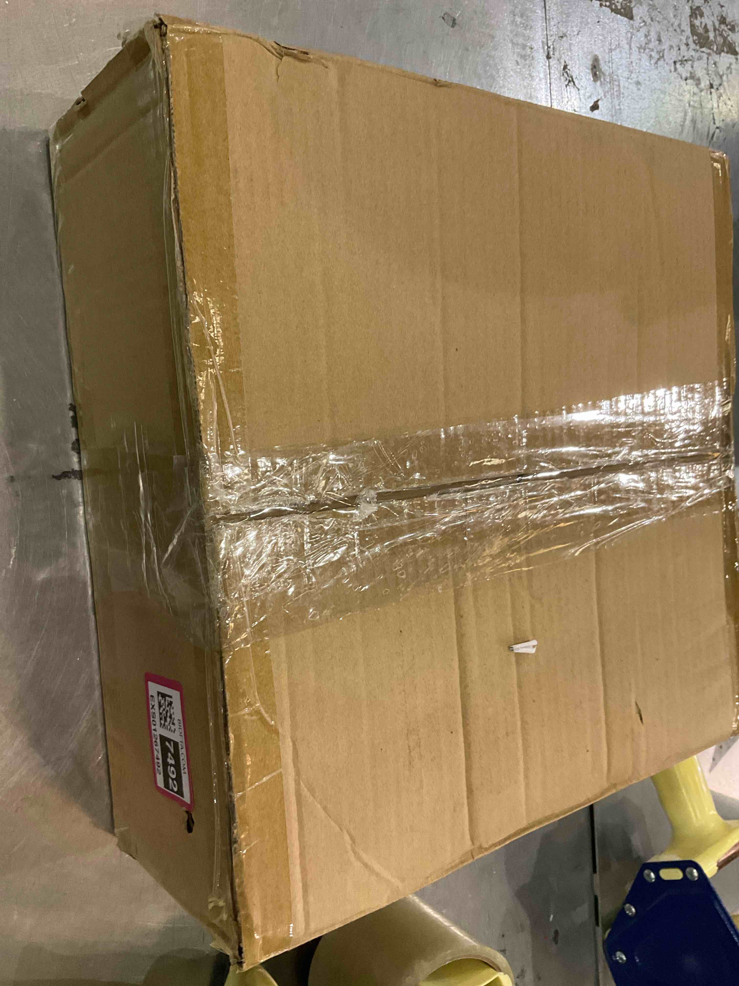 https://s3.amazonaws.com/lotting-images-prod/BargainHunt/EXS01267492_1711547081398.jpeg