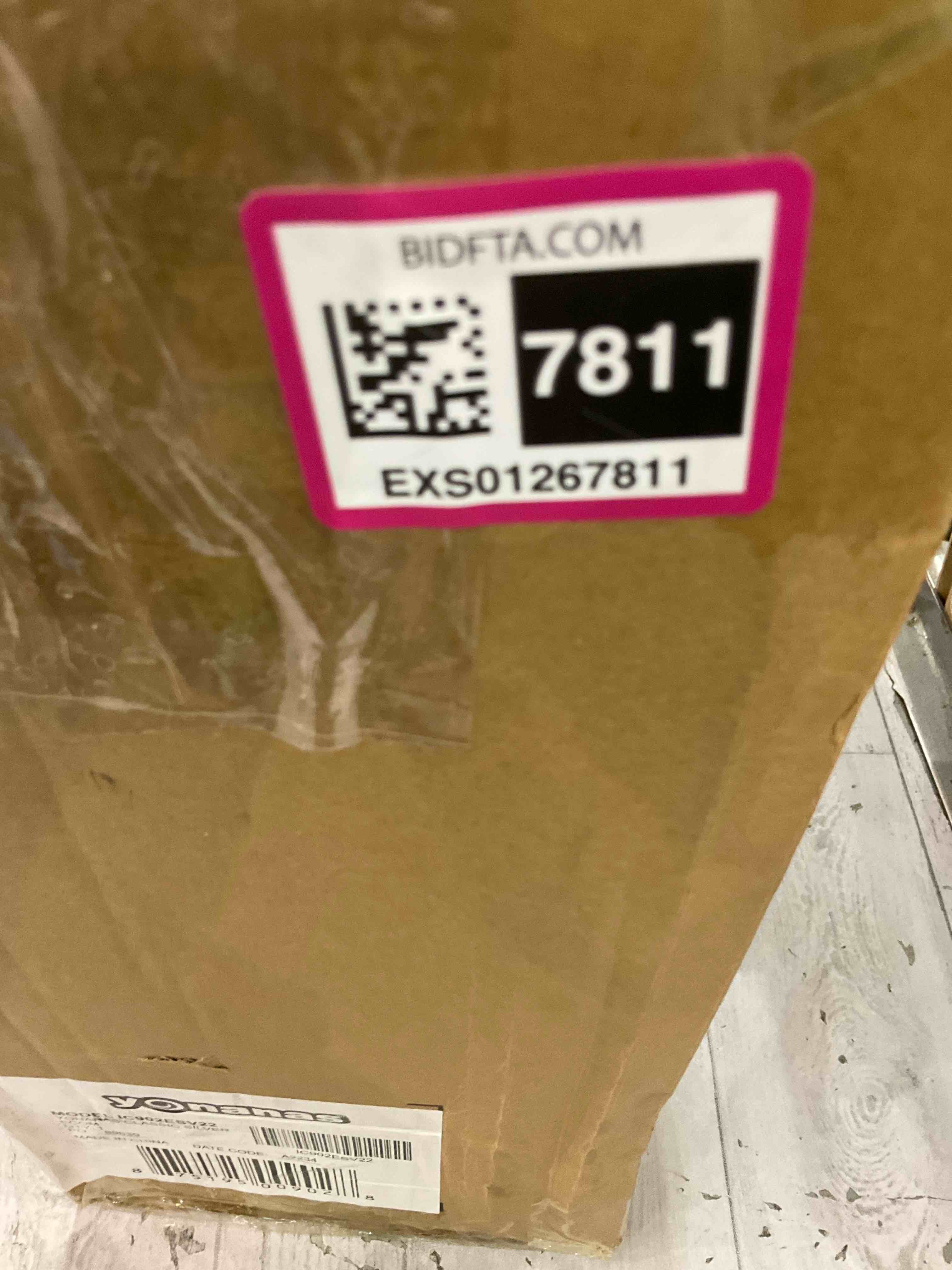 https://s3.amazonaws.com/lotting-images-prod/BargainHunt/EXS01267811_1710521515560.jpeg