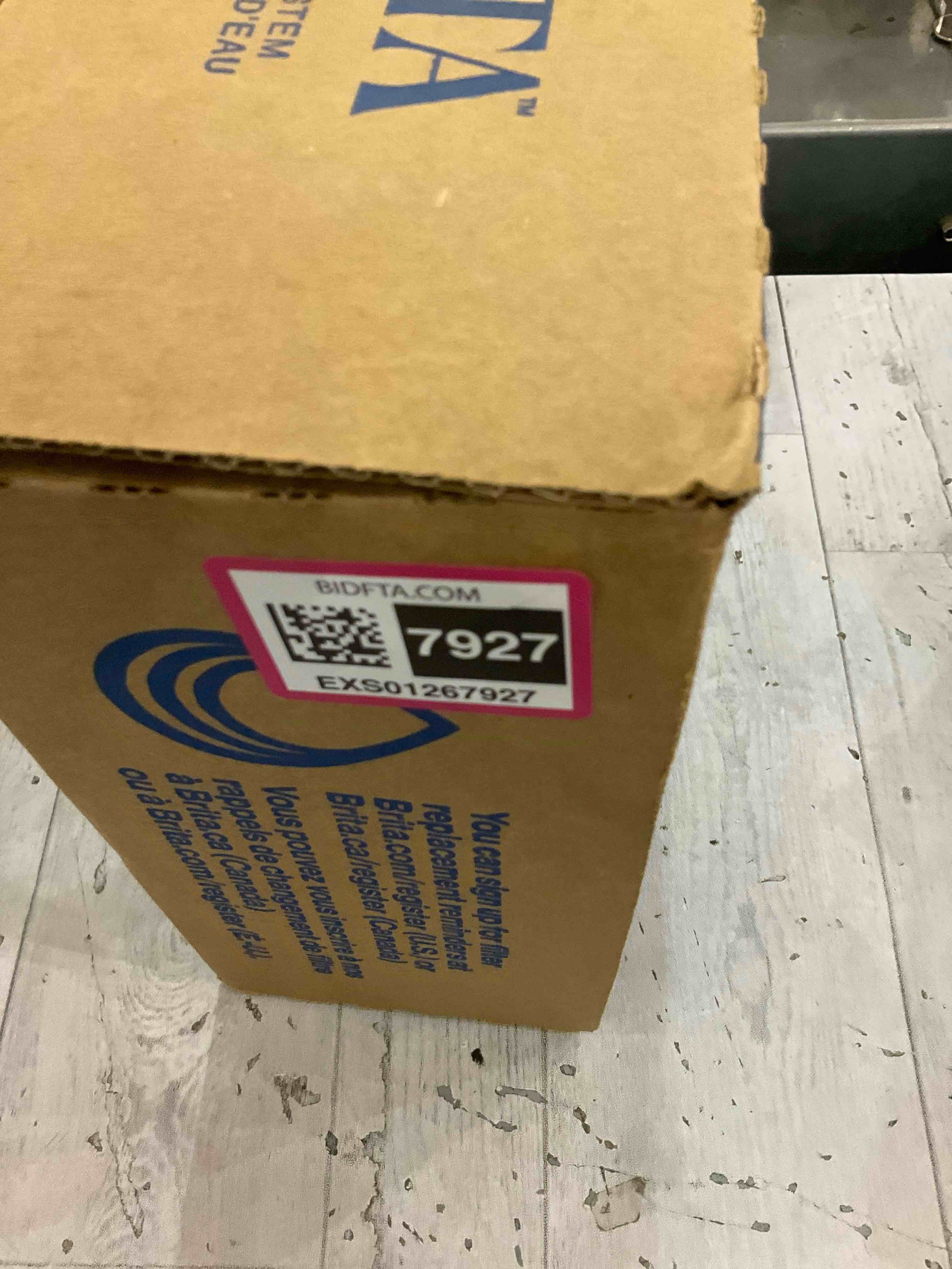 https://s3.amazonaws.com/lotting-images-prod/BargainHunt/EXS01267927_1710771121063.jpeg