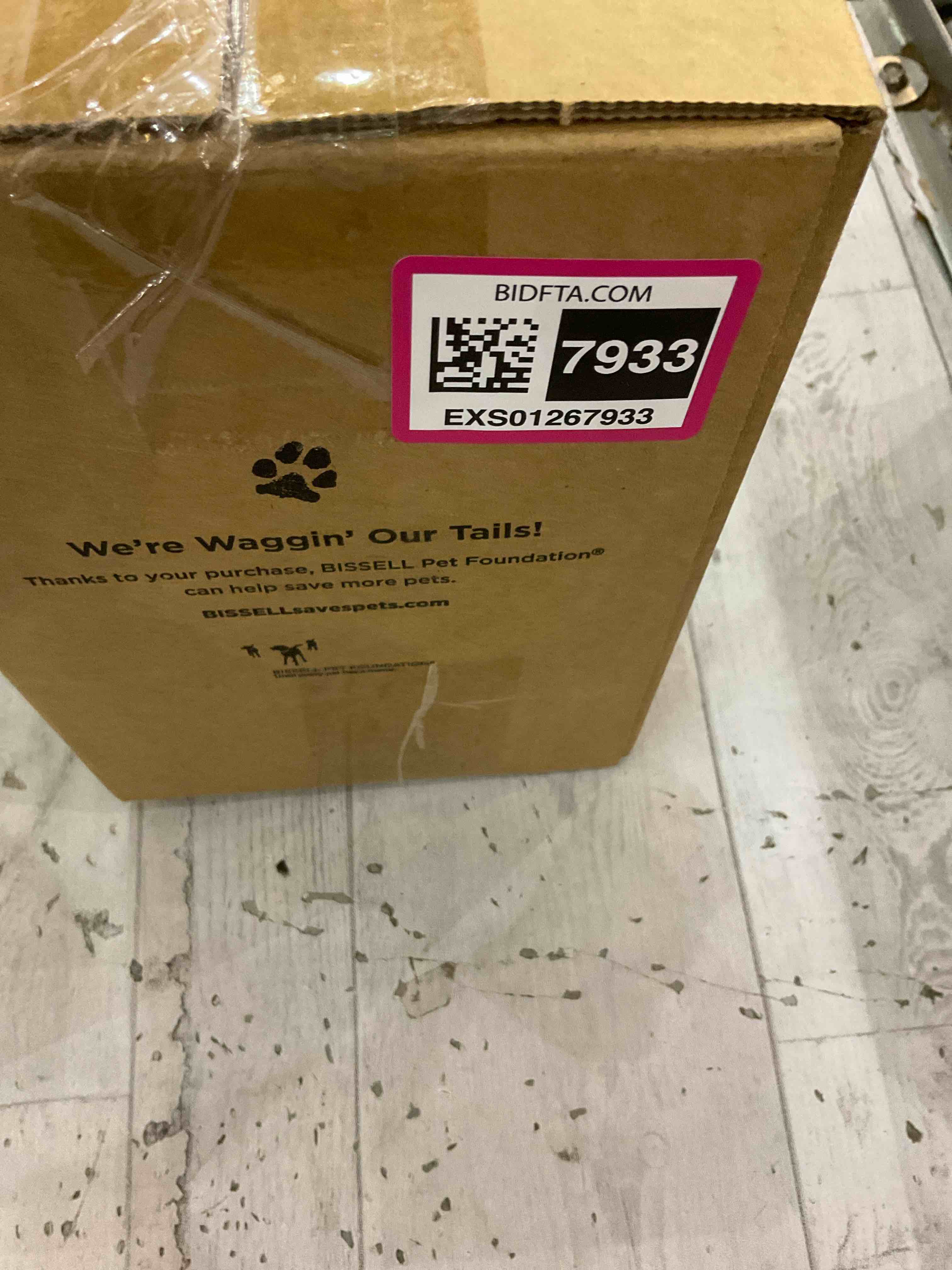 https://s3.amazonaws.com/lotting-images-prod/BargainHunt/EXS01267933_1710771625180.jpeg