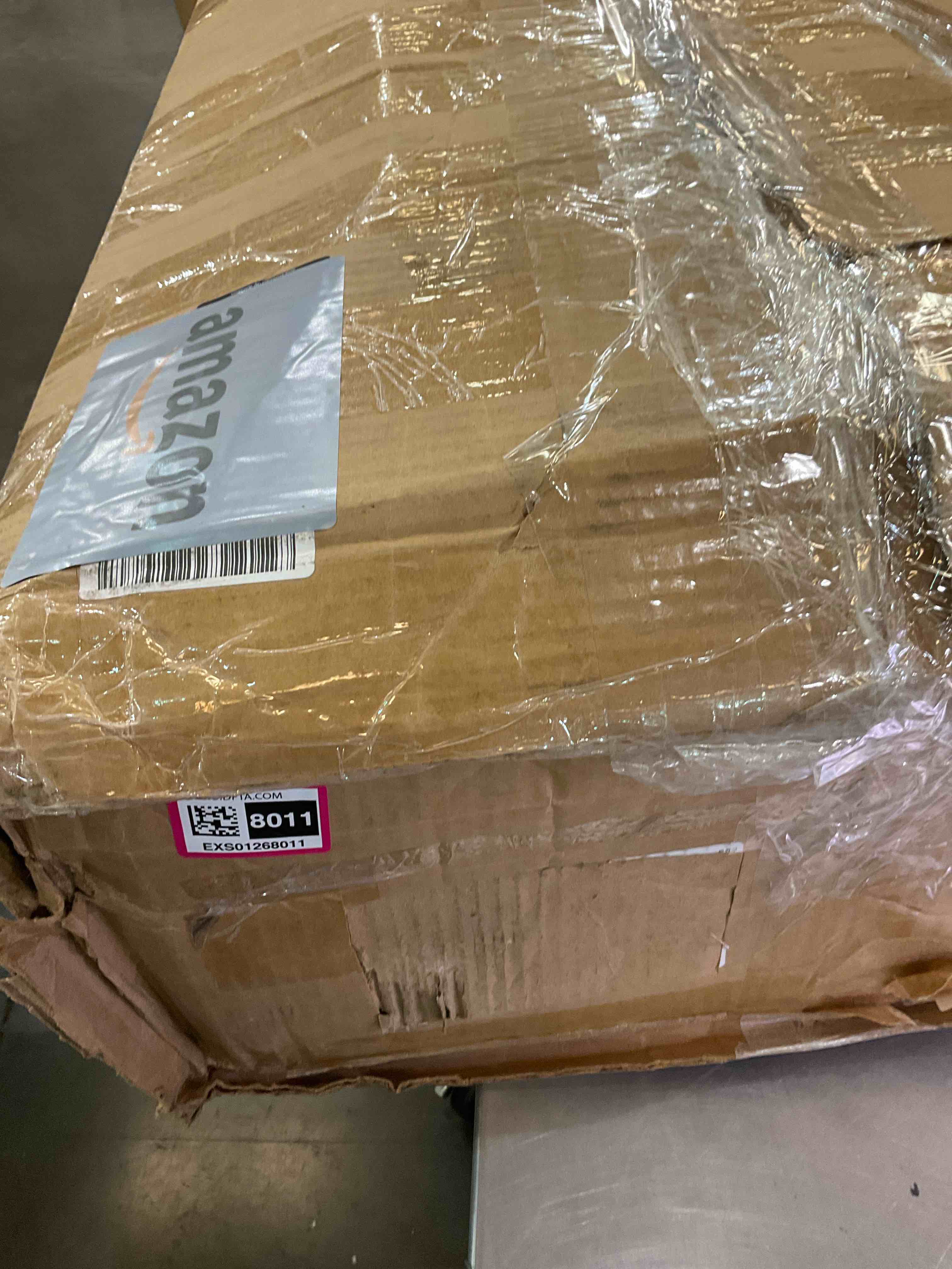 https://s3.amazonaws.com/lotting-images-prod/BargainHunt/EXS01268011_1709580540178.jpeg