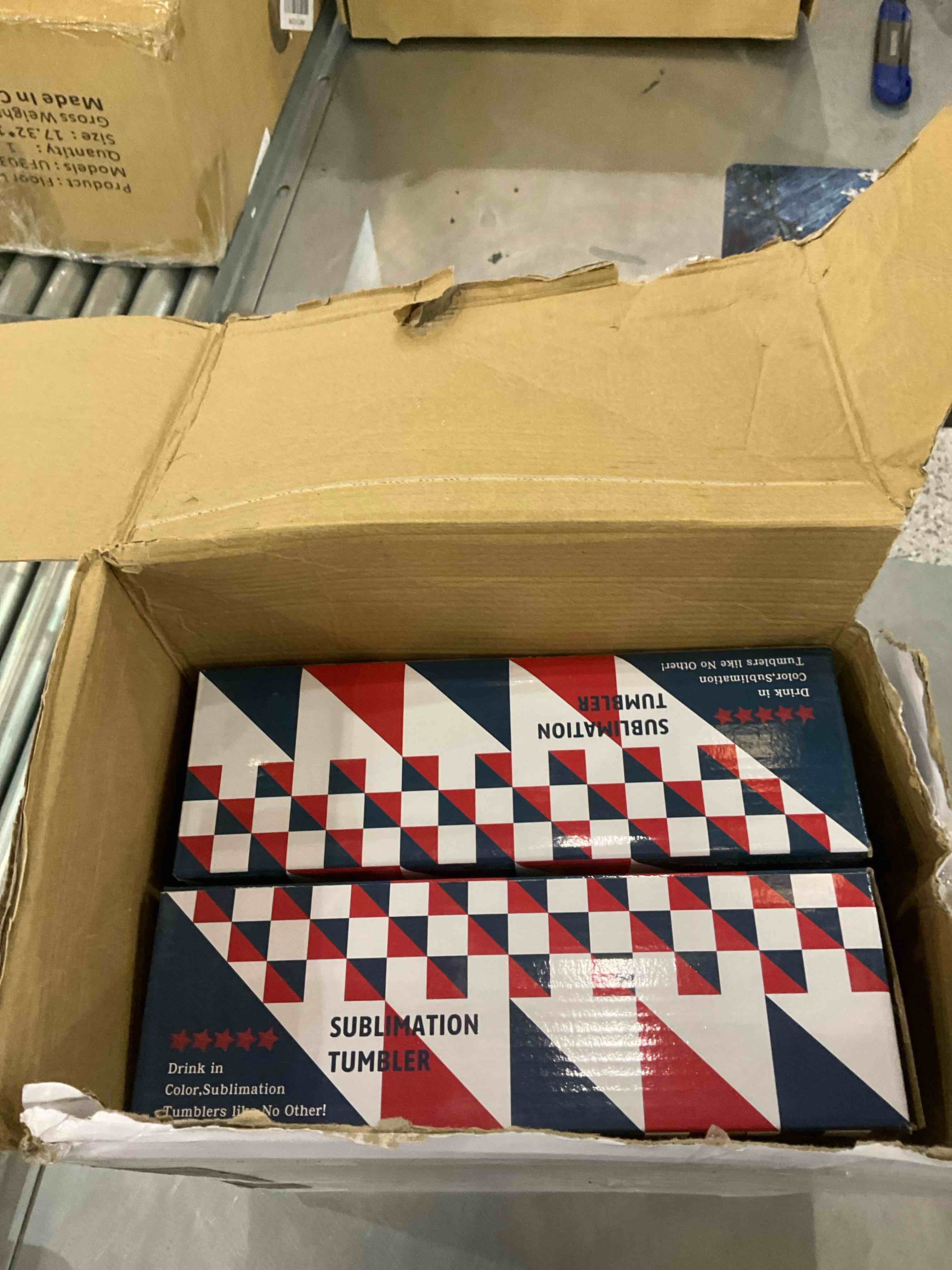 https://s3.amazonaws.com/lotting-images-prod/BargainHunt/EXS01268020_1709581356936.jpeg