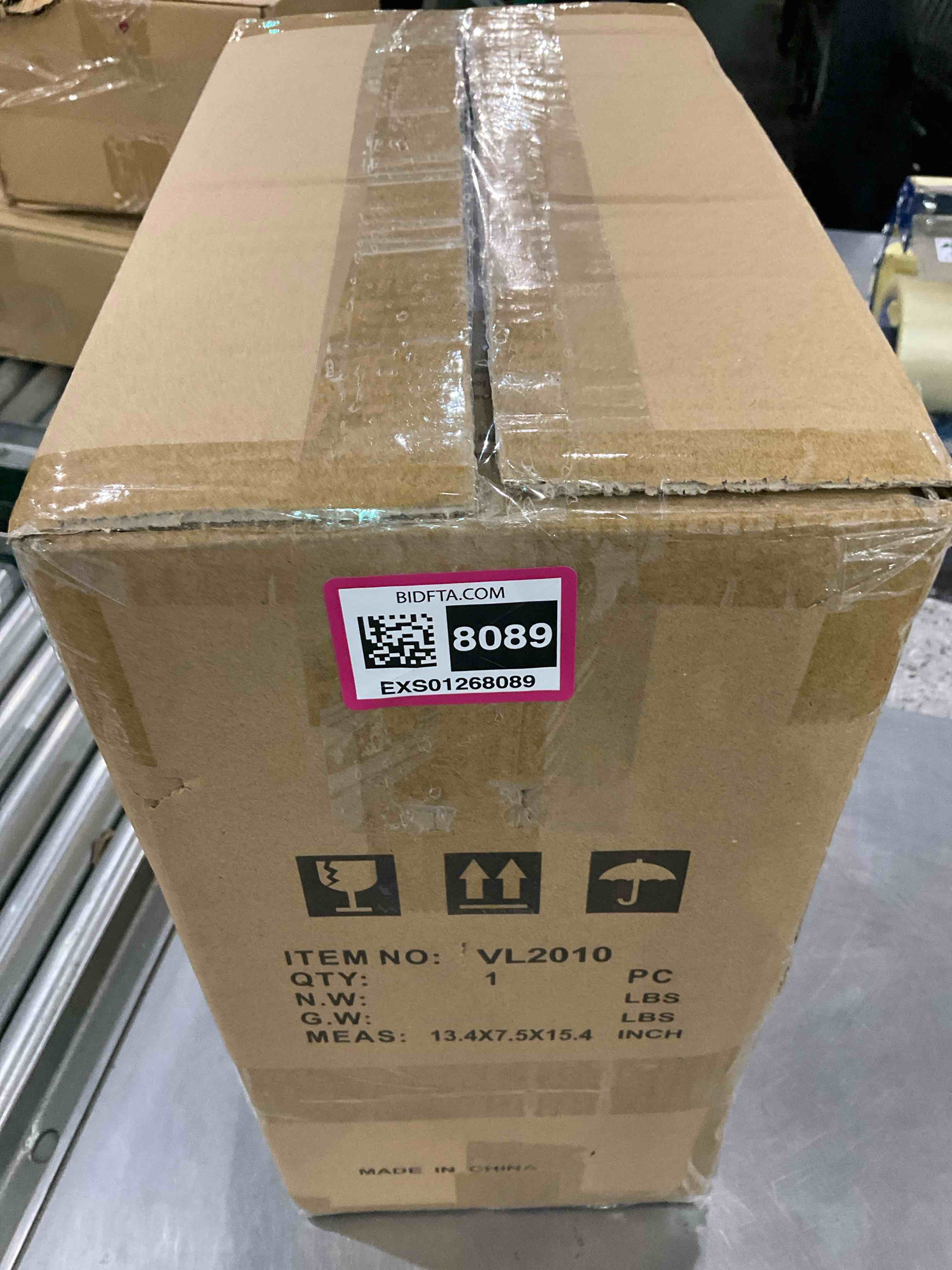 https://s3.amazonaws.com/lotting-images-prod/BargainHunt/EXS01268089_1709646094027.jpeg