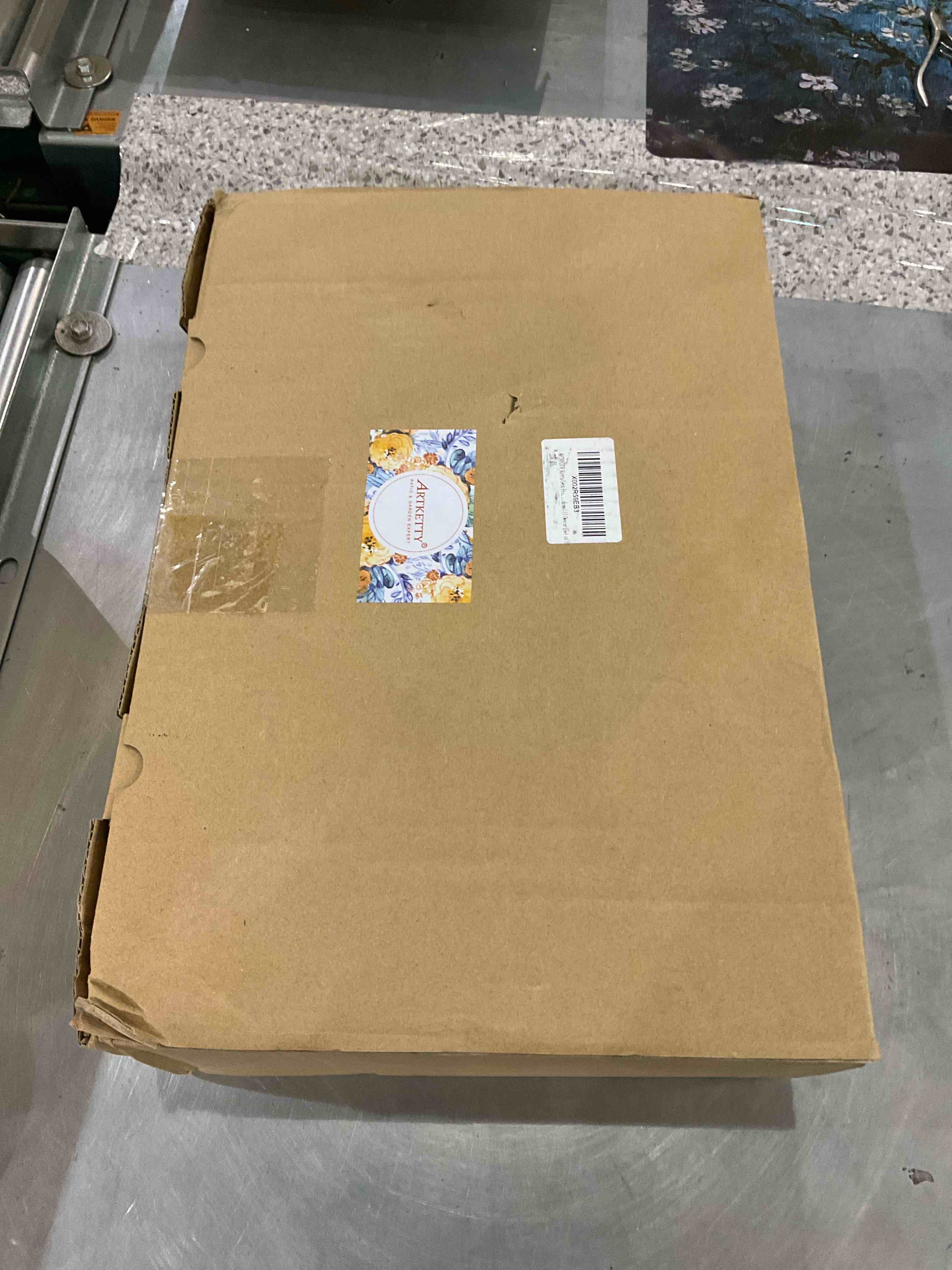 https://s3.amazonaws.com/lotting-images-prod/BargainHunt/EXS01268113_1709650389129.jpeg