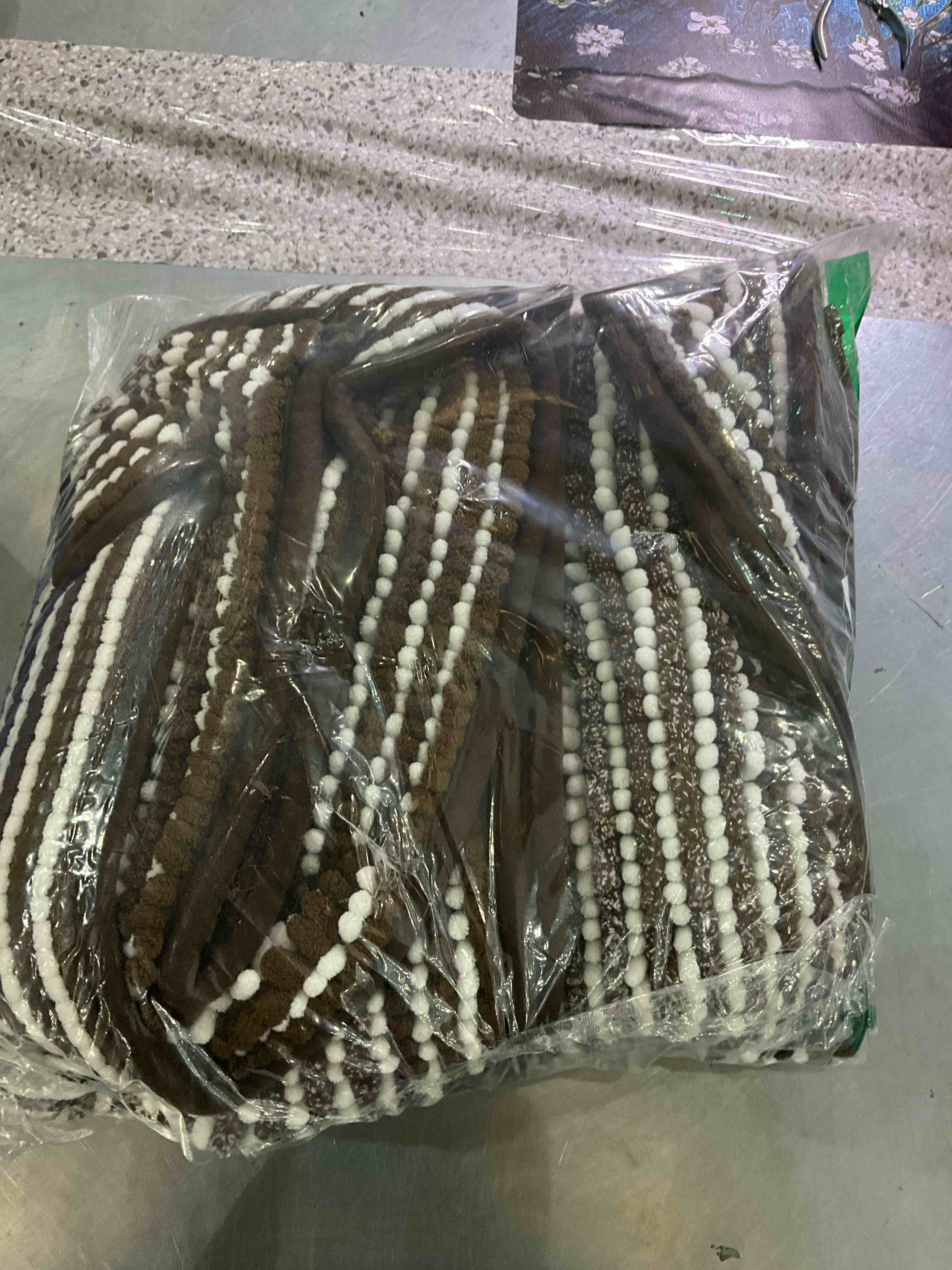 https://s3.amazonaws.com/lotting-images-prod/BargainHunt/EXS01268126_1709651975477.jpeg