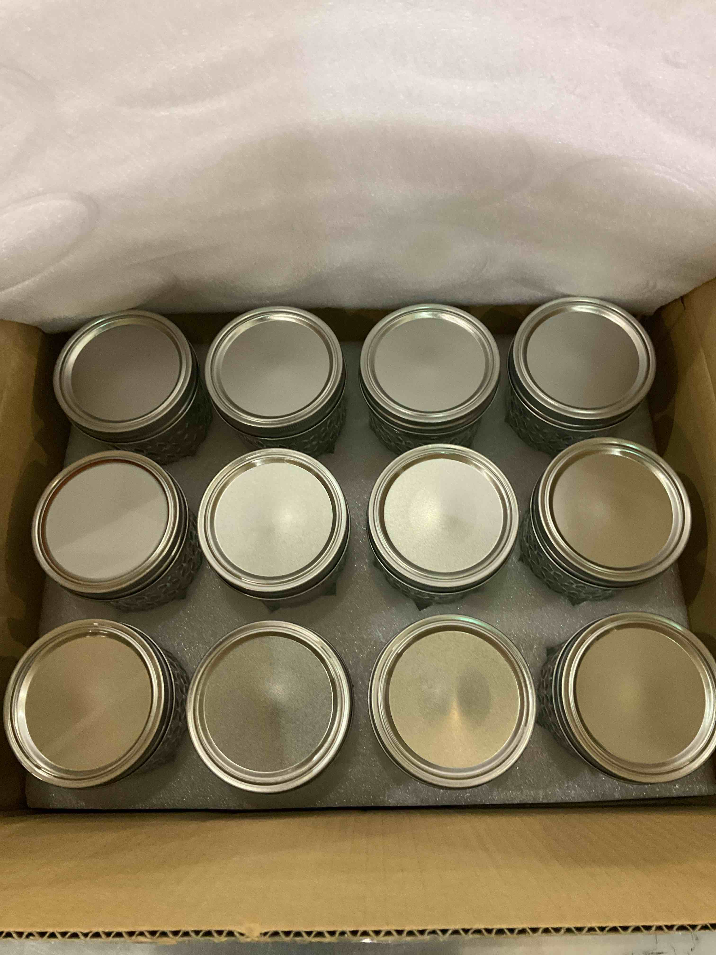 https://s3.amazonaws.com/lotting-images-prod/BargainHunt/EXS01268127_1709652069457.jpeg