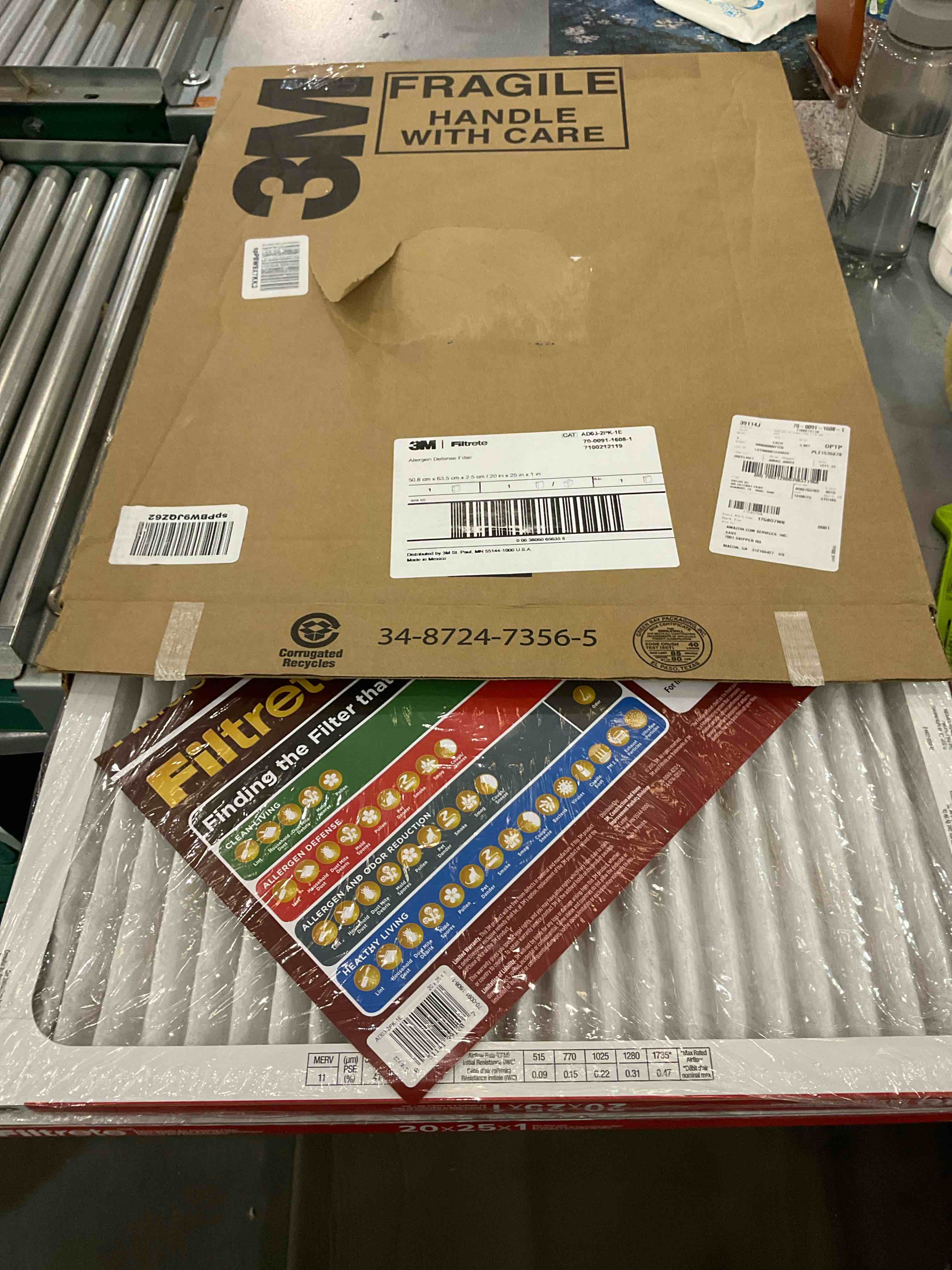 https://s3.amazonaws.com/lotting-images-prod/BargainHunt/EXS01268297_1709735223222.jpeg