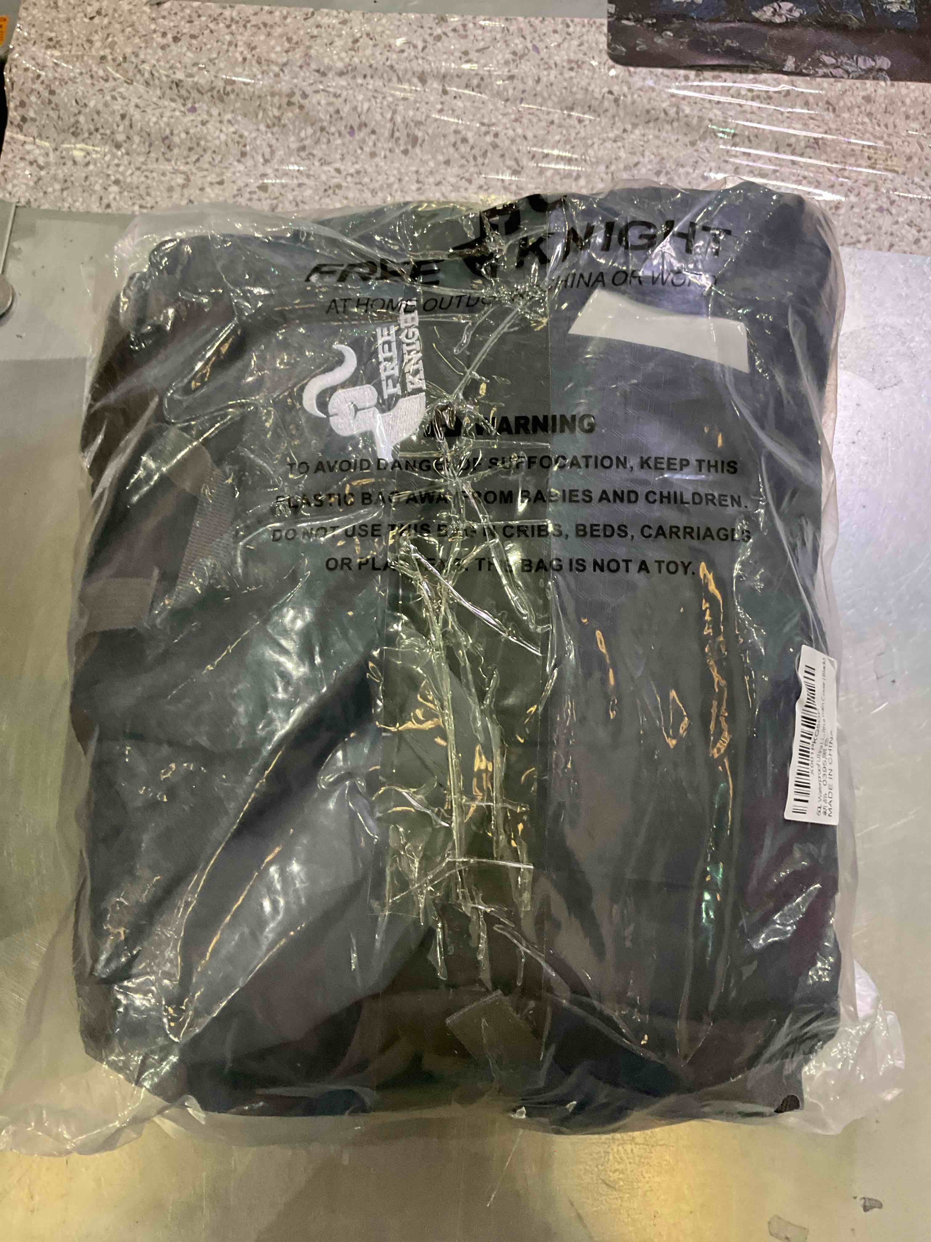 https://s3.amazonaws.com/lotting-images-prod/BargainHunt/EXS01268461_1709829644548.jpeg