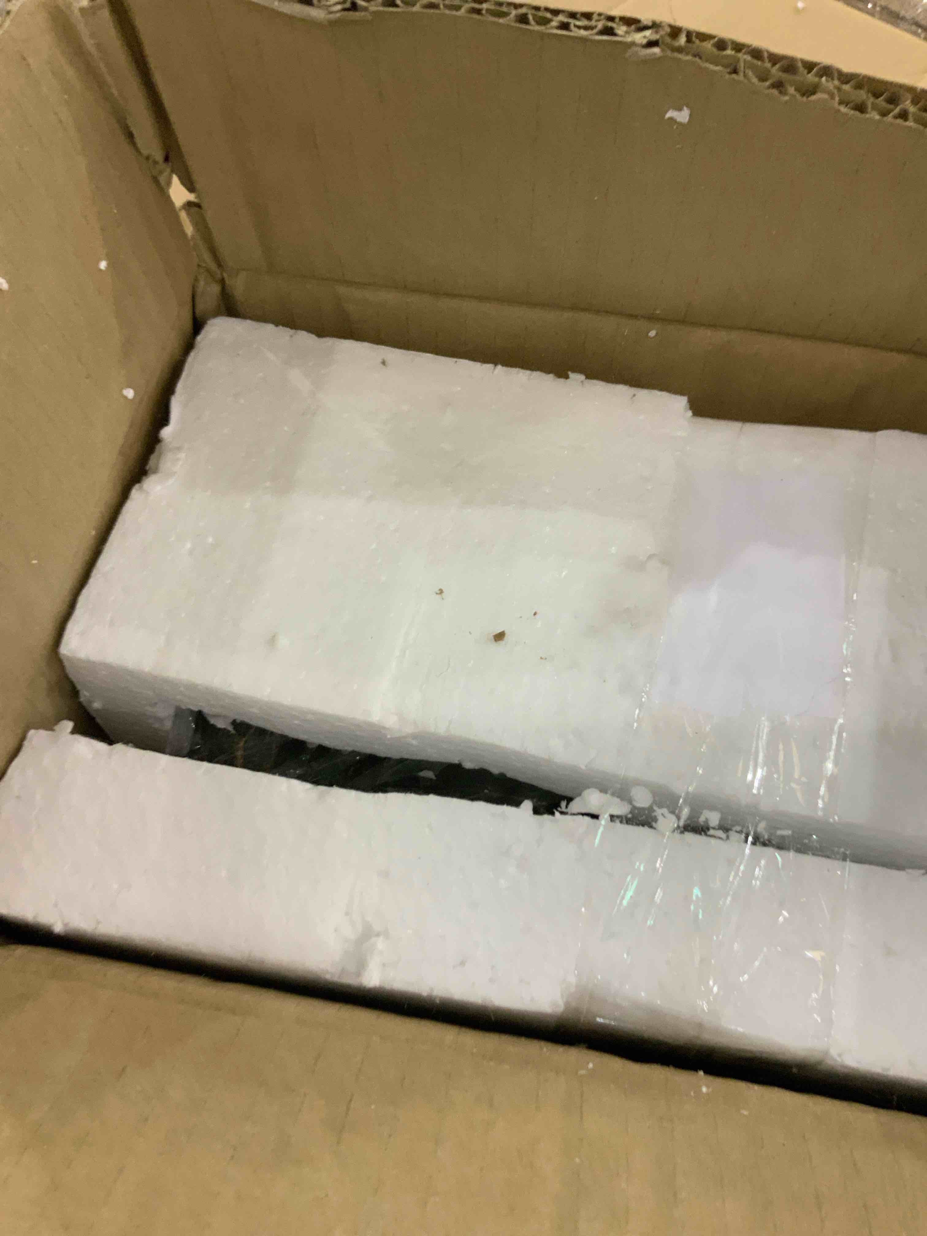 https://s3.amazonaws.com/lotting-images-prod/BargainHunt/EXS01268720_1711467437651.jpeg