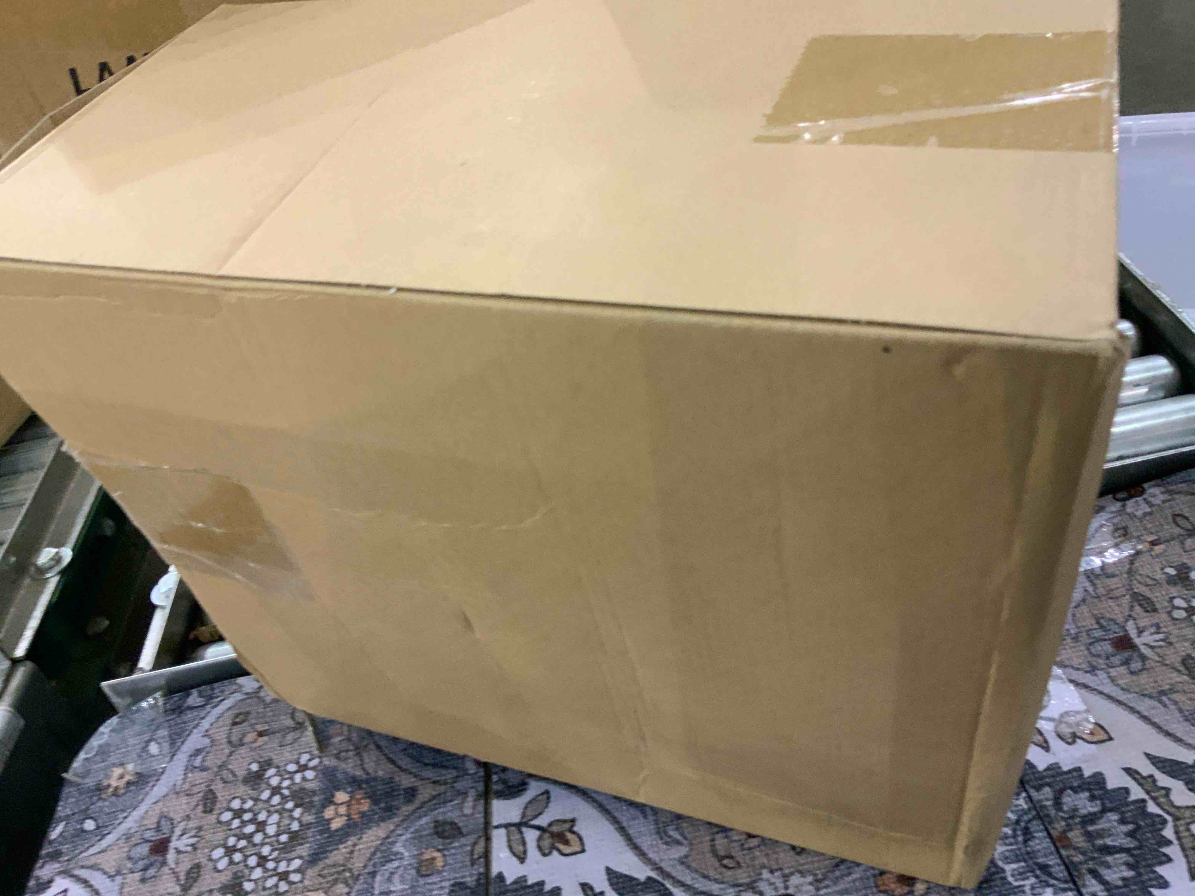 https://s3.amazonaws.com/lotting-images-prod/BargainHunt/EXS01268759_1711473860401.jpeg