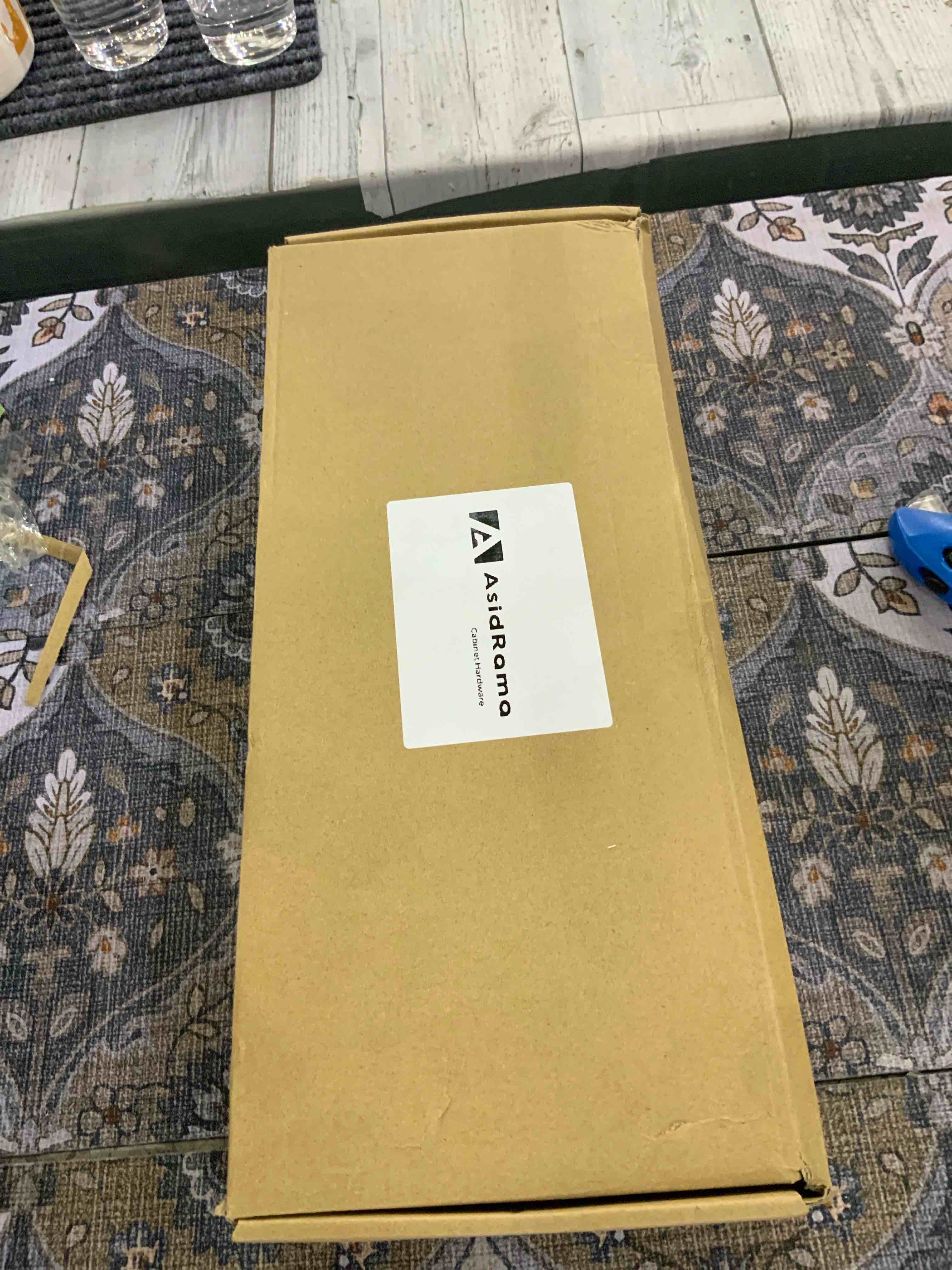 https://s3.amazonaws.com/lotting-images-prod/BargainHunt/EXS01268772_1711475048012.jpeg