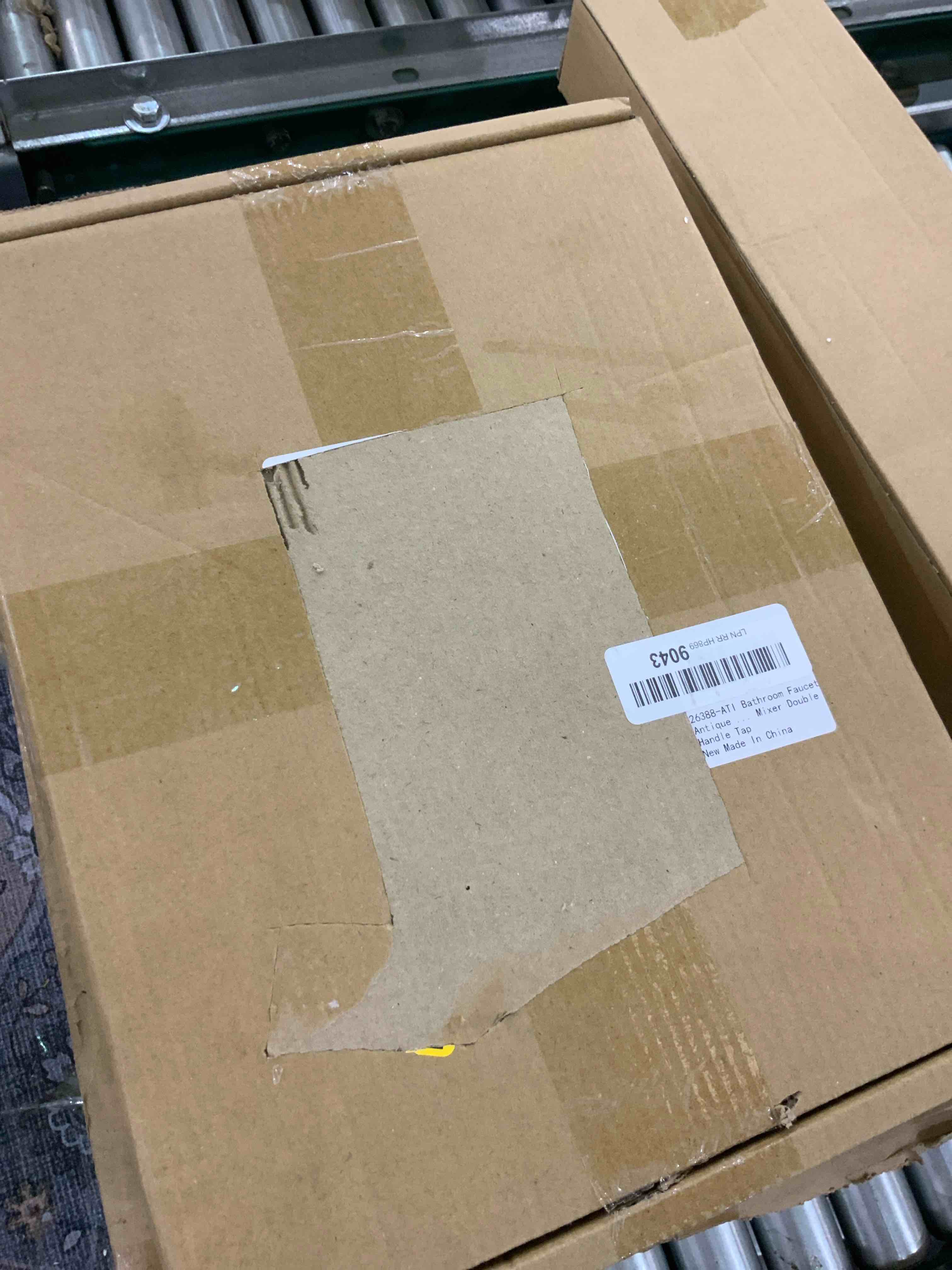 https://s3.amazonaws.com/lotting-images-prod/BargainHunt/EXS01268775_1711475249022.jpeg
