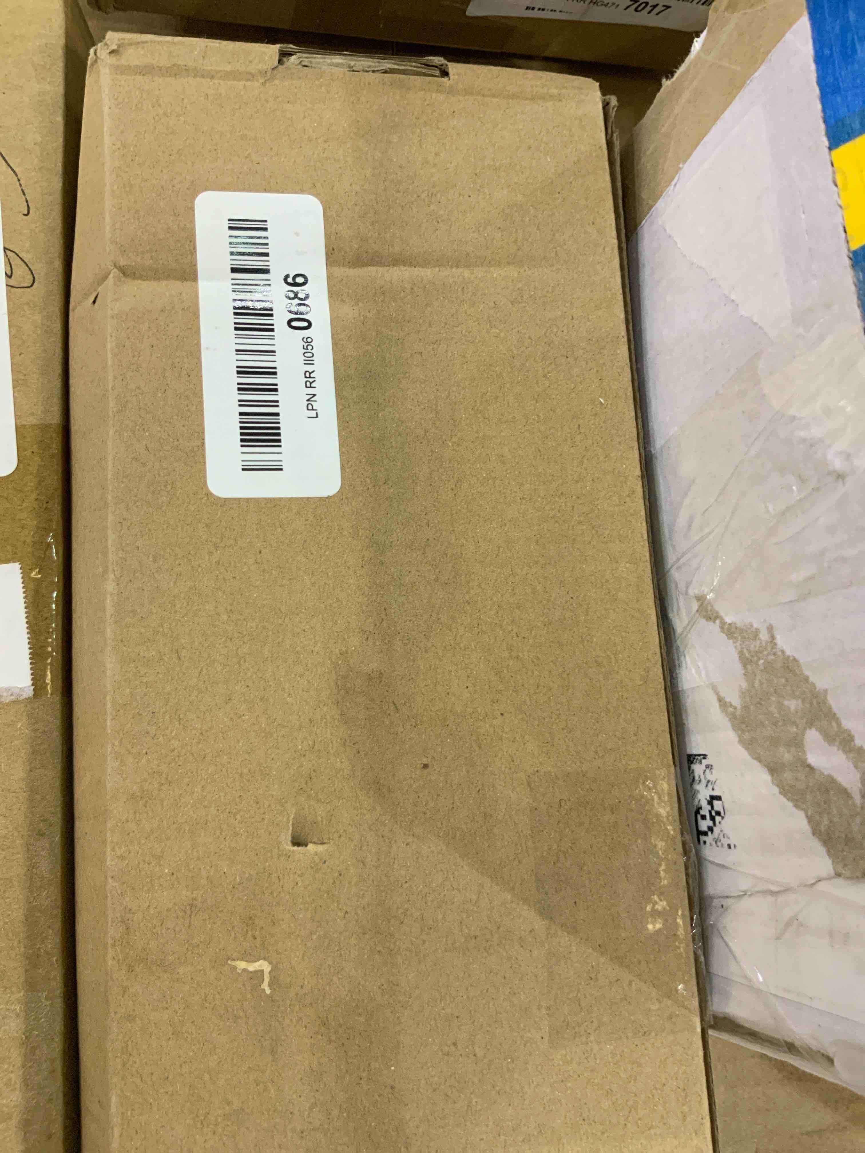 https://s3.amazonaws.com/lotting-images-prod/BargainHunt/EXS01268776_1711475413405.jpeg