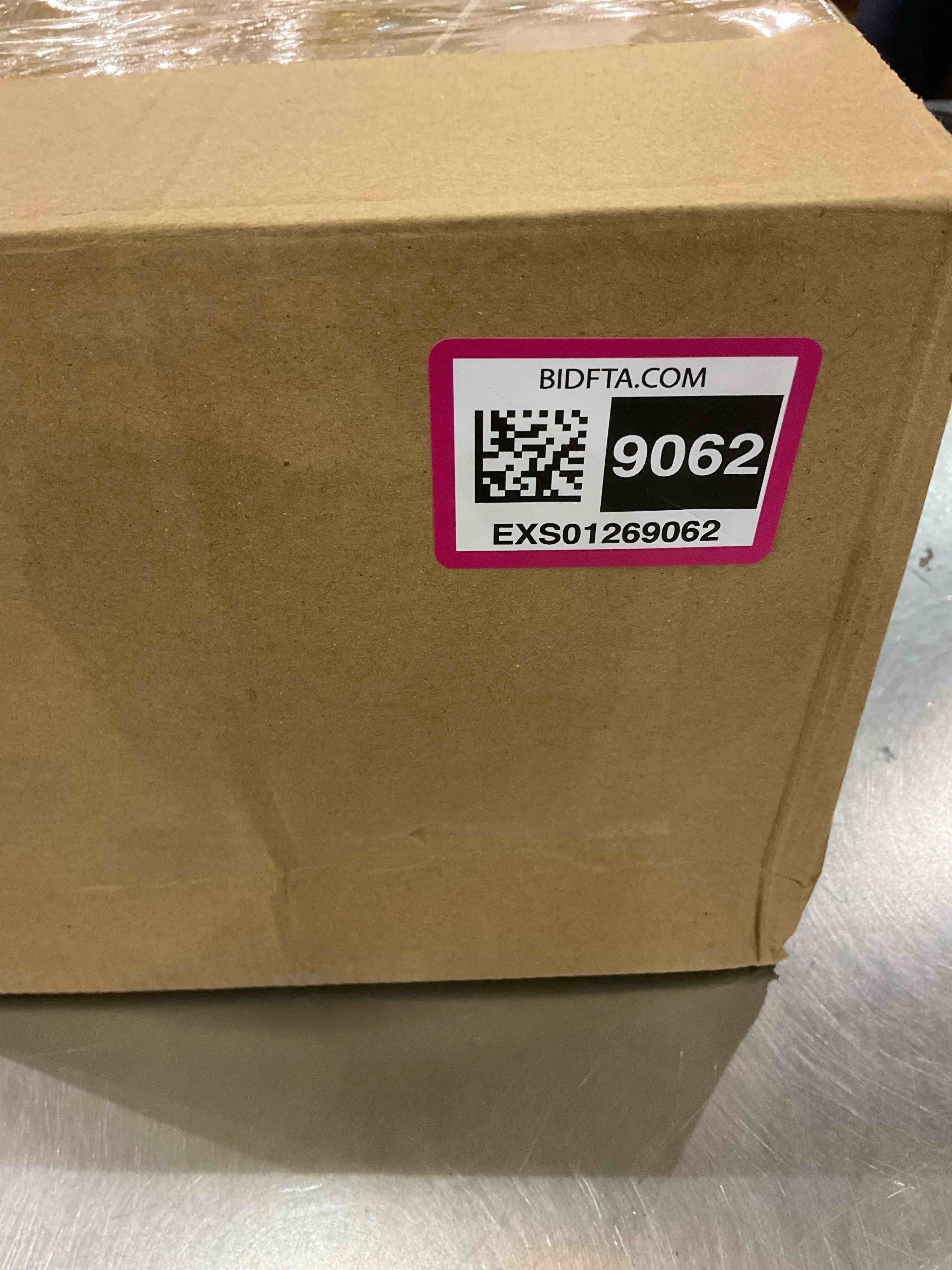 https://s3.amazonaws.com/lotting-images-prod/BargainHunt/EXS01269062_1711119589958.jpeg