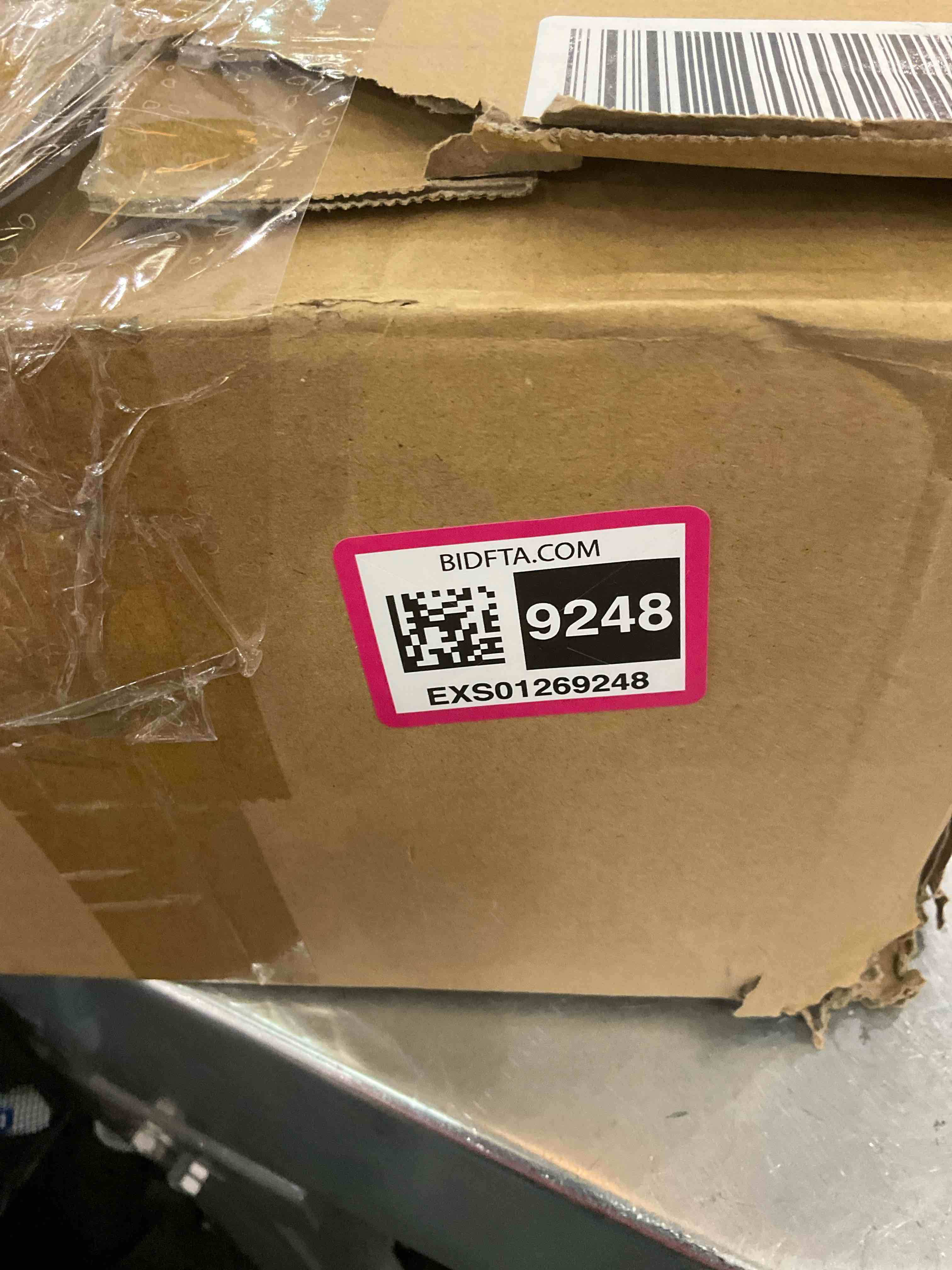 https://s3.amazonaws.com/lotting-images-prod/BargainHunt/EXS01269248_1711391752452.jpeg