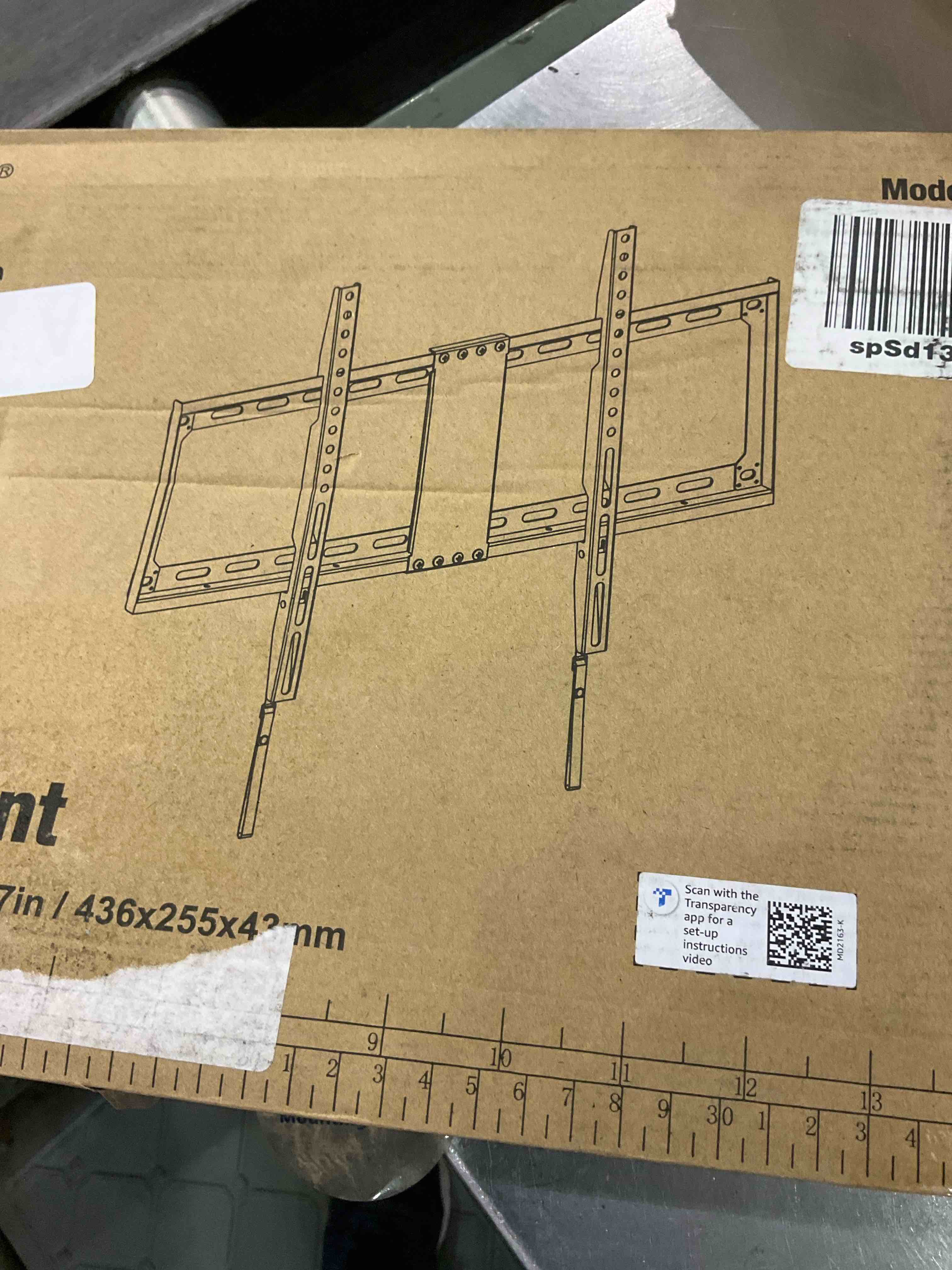 https://s3.amazonaws.com/lotting-images-prod/BargainHunt/EXS01269318_1711462627976.jpeg