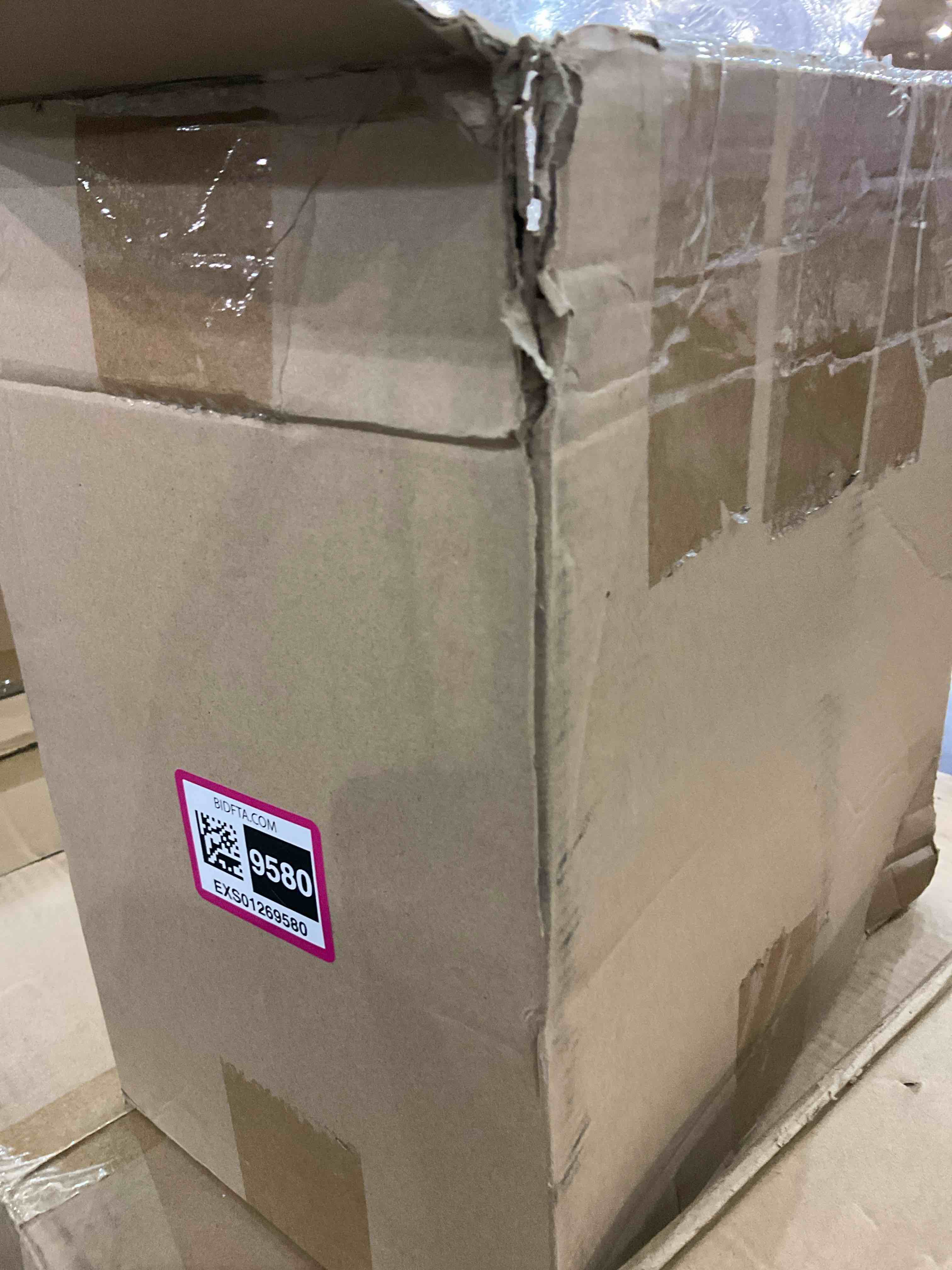 https://s3.amazonaws.com/lotting-images-prod/BargainHunt/EXS01269580_1711464633281.jpeg