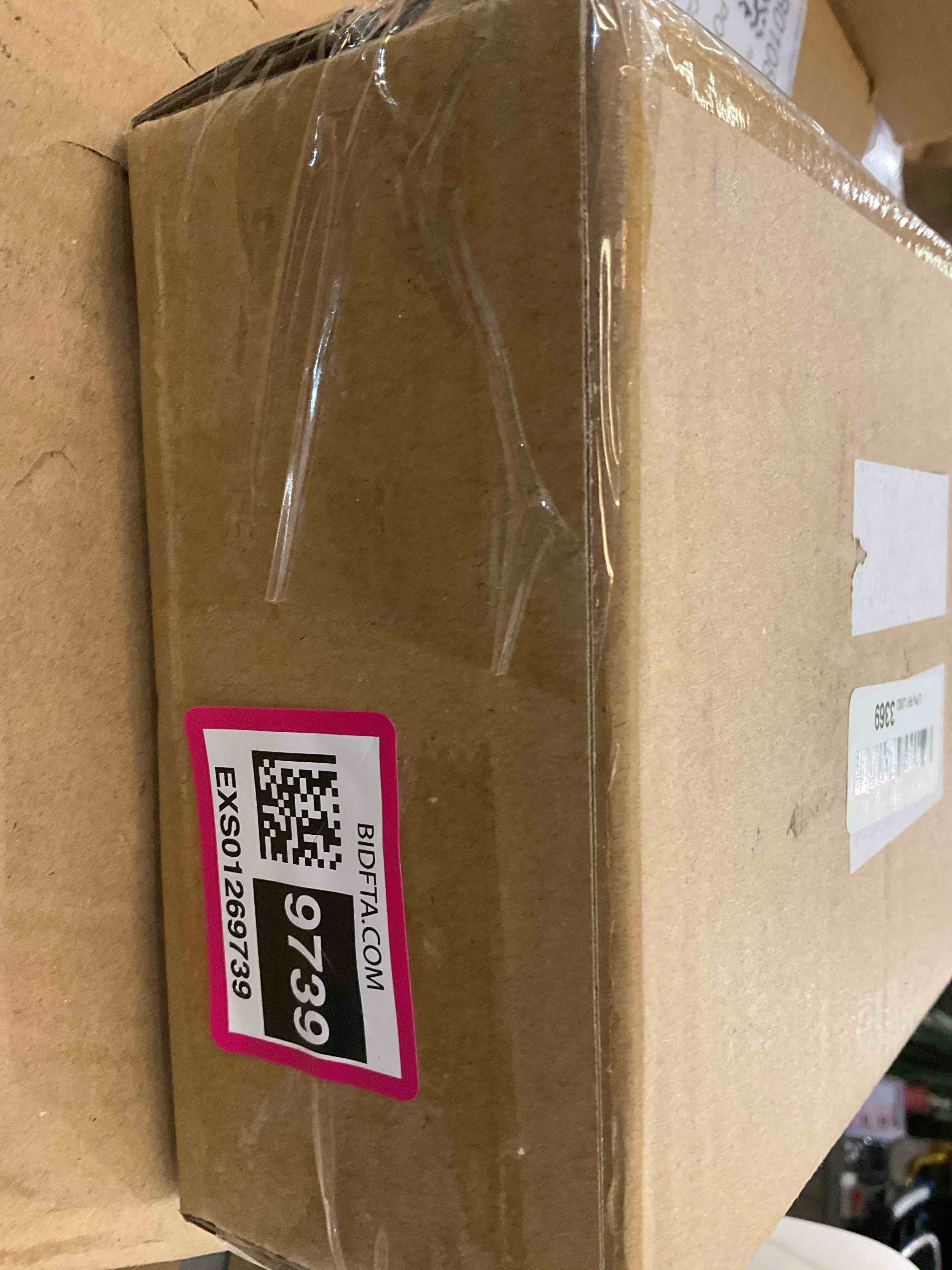 https://s3.amazonaws.com/lotting-images-prod/BargainHunt/EXS01269739_1711565743648.jpeg
