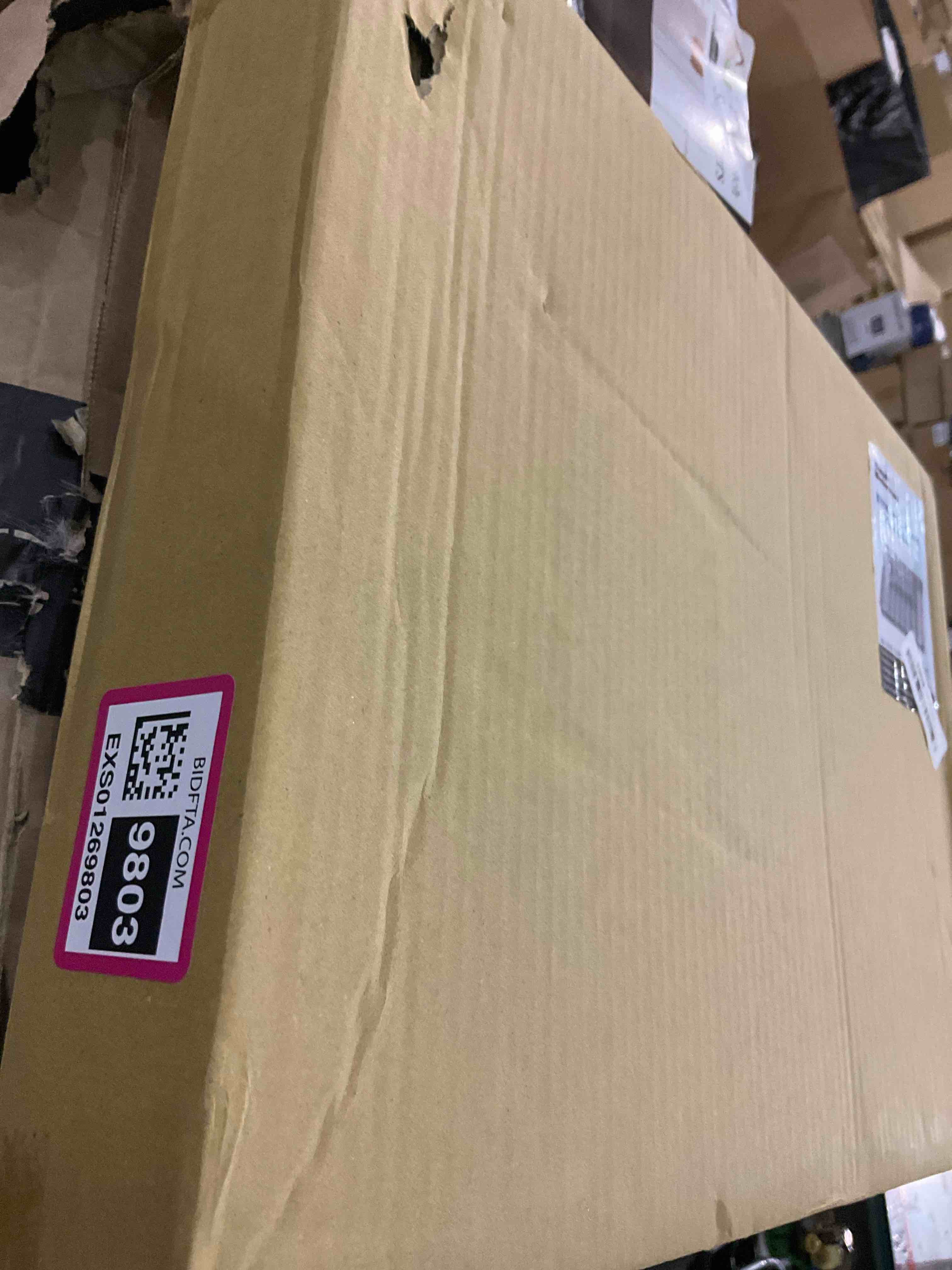 https://s3.amazonaws.com/lotting-images-prod/BargainHunt/EXS01269803_1711630121639.jpeg