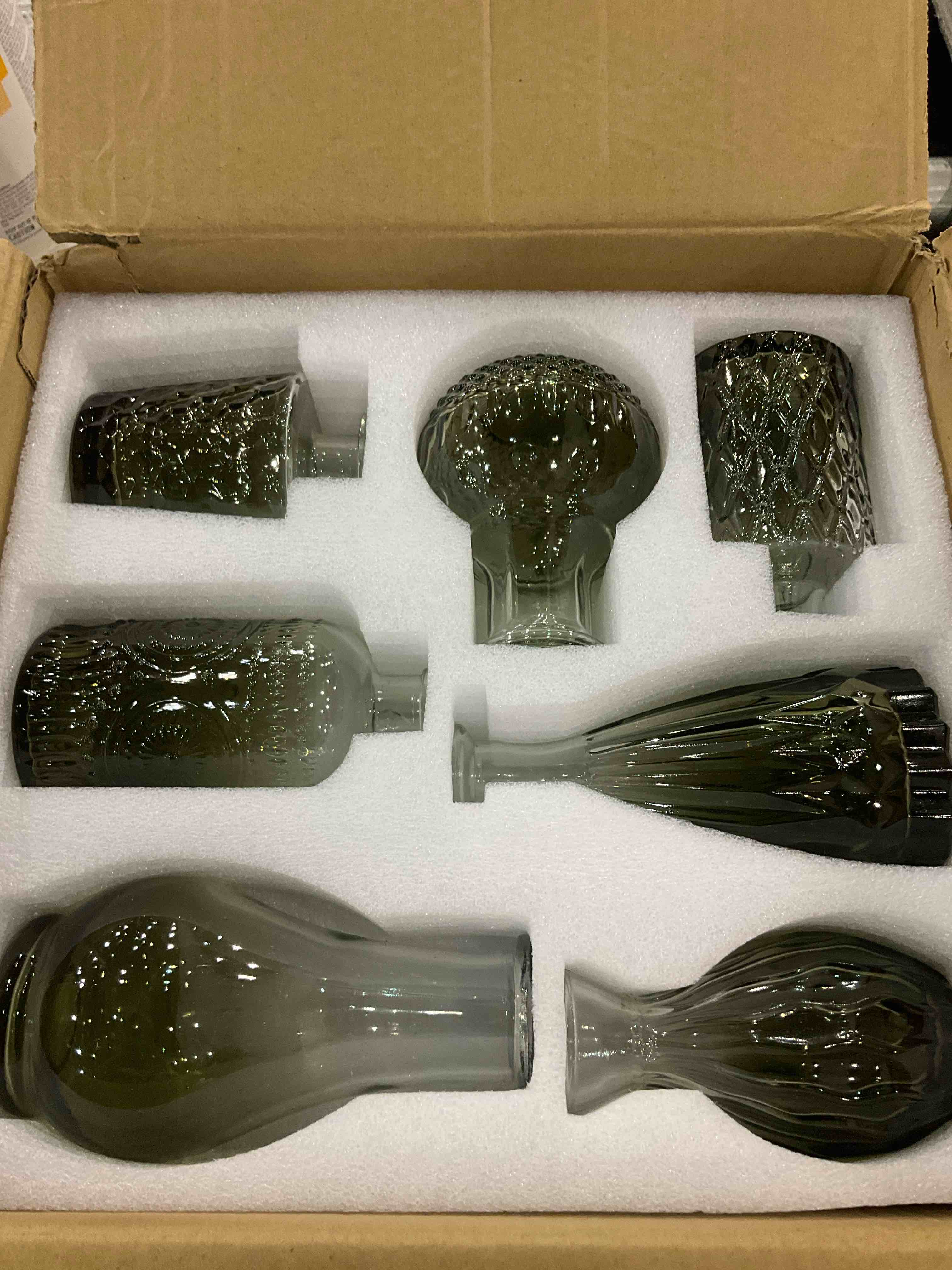 https://s3.amazonaws.com/lotting-images-prod/BargainHunt/EXS01270054_1712059926318.jpeg