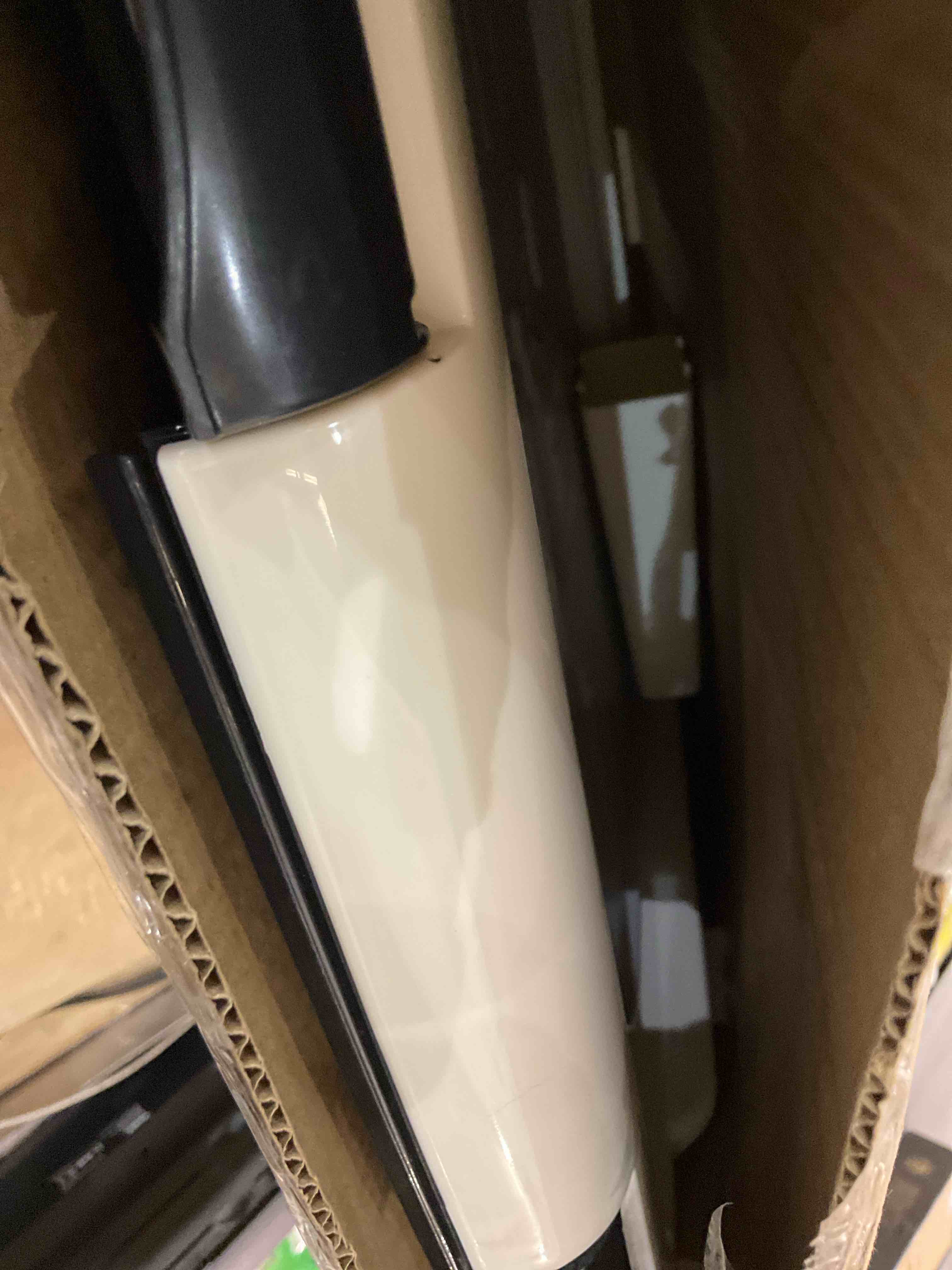 https://s3.amazonaws.com/lotting-images-prod/BargainHunt/EXS01270316_1712249275062.jpeg