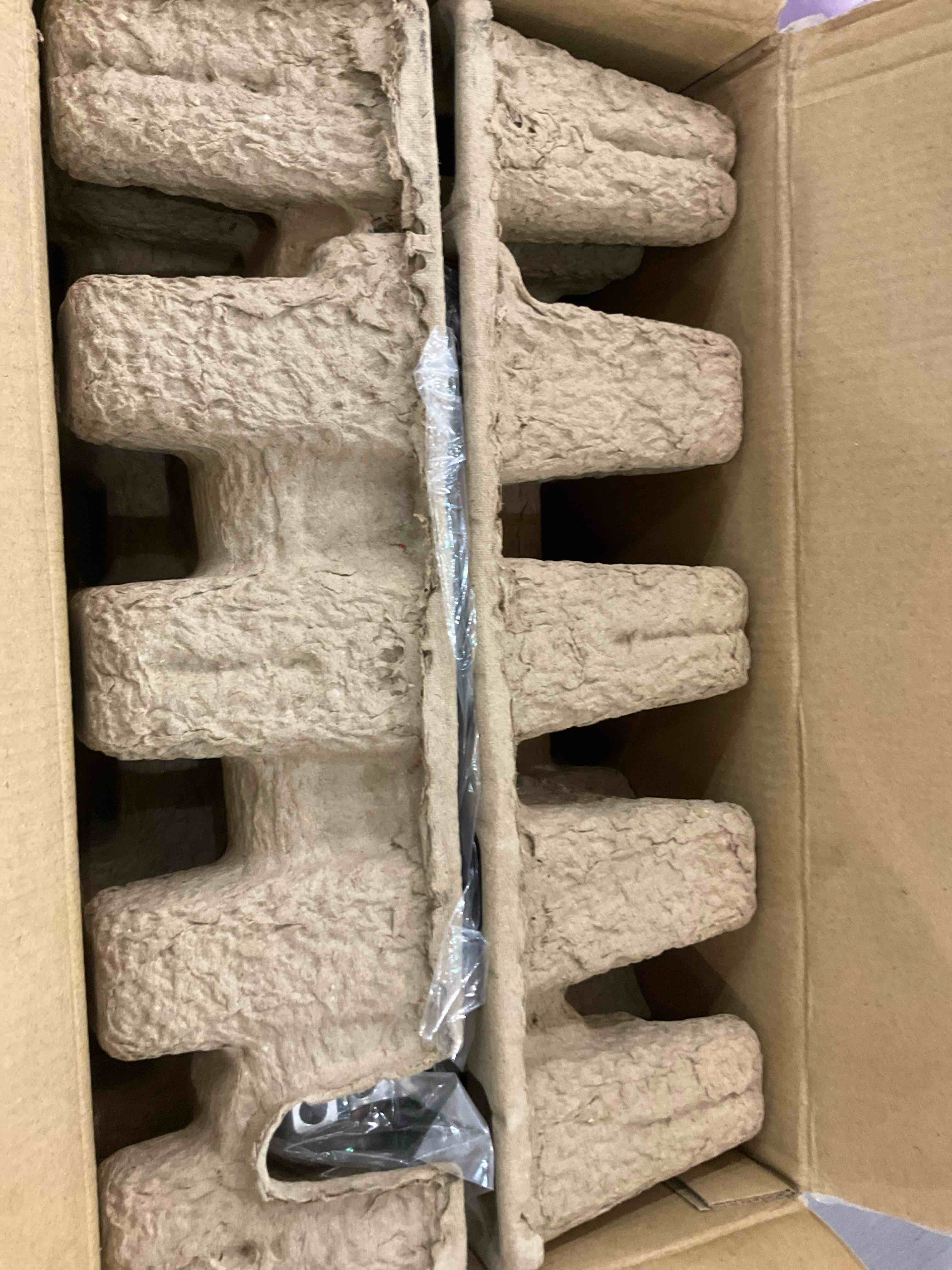 https://s3.amazonaws.com/lotting-images-prod/BargainHunt/EXS01270348_1712257107664.jpeg