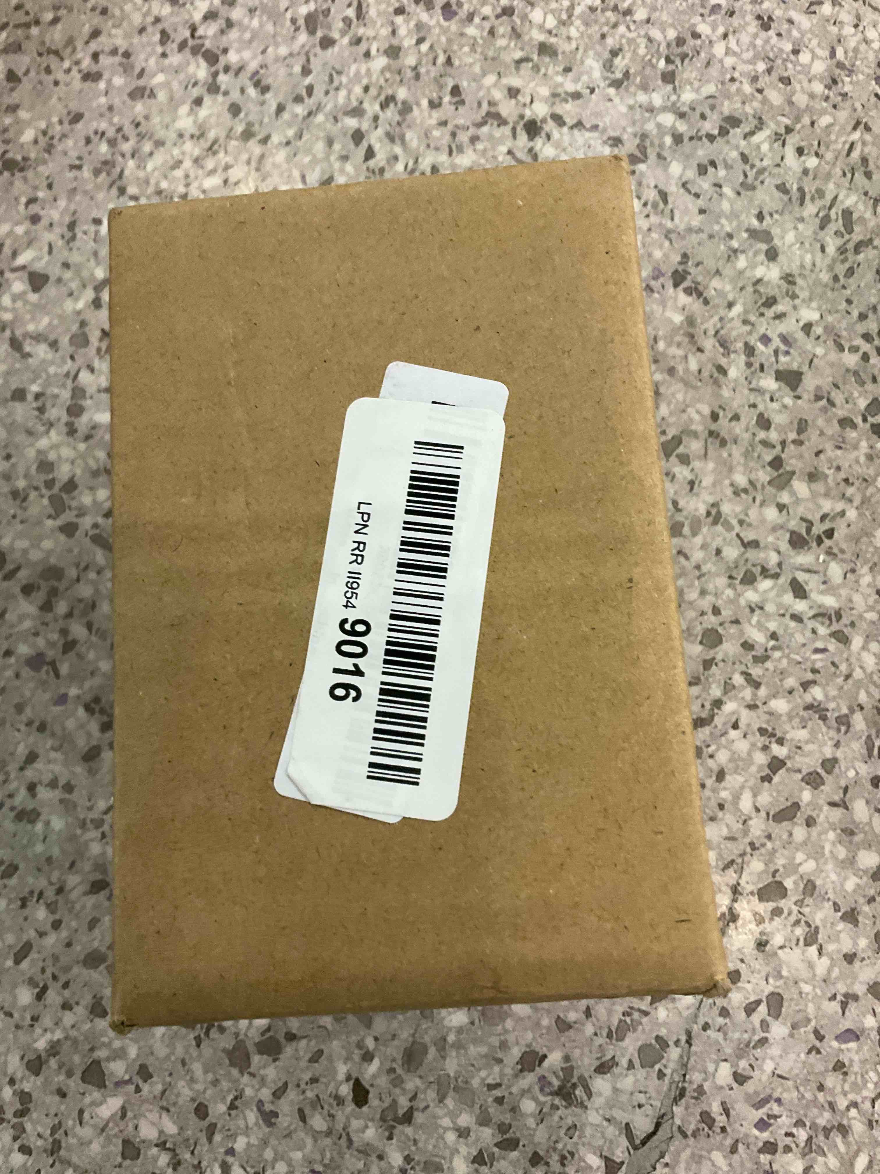 https://s3.amazonaws.com/lotting-images-prod/BargainHunt/EXS01270449_1712338817522.jpeg