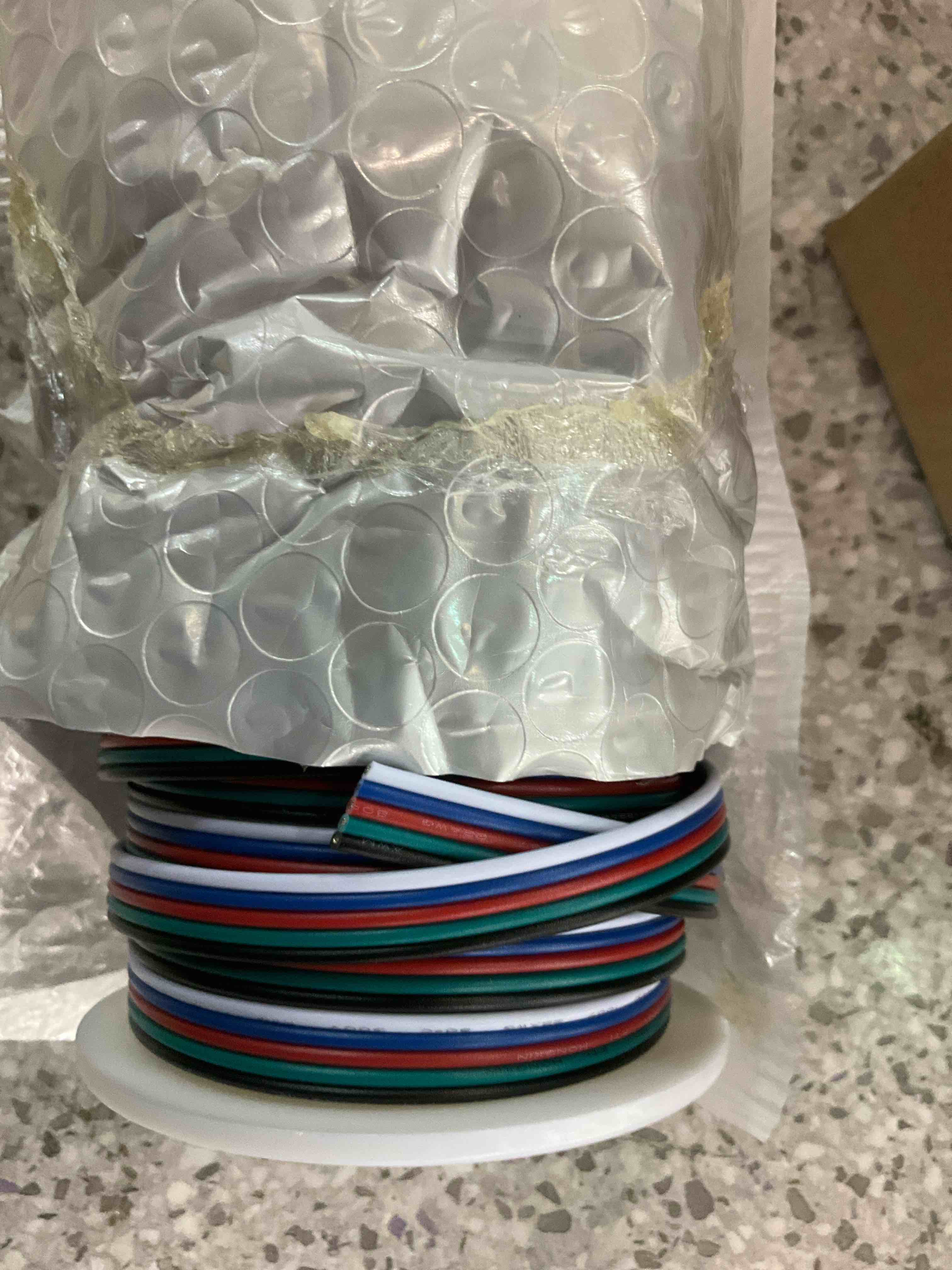 https://s3.amazonaws.com/lotting-images-prod/BargainHunt/EXS01270449_1712338852873.jpeg