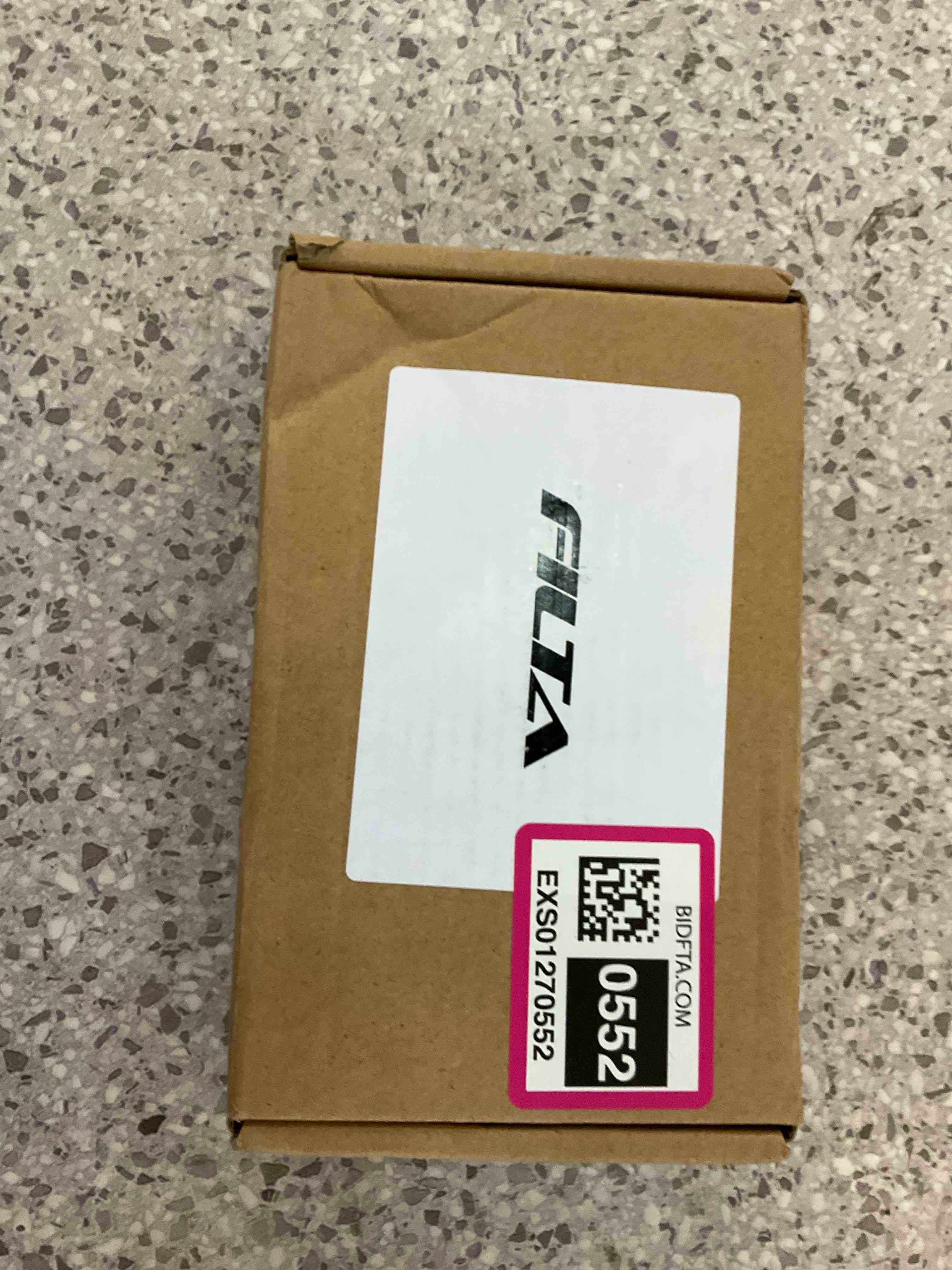 https://s3.amazonaws.com/lotting-images-prod/BargainHunt/EXS01270552_1711565263839.jpeg