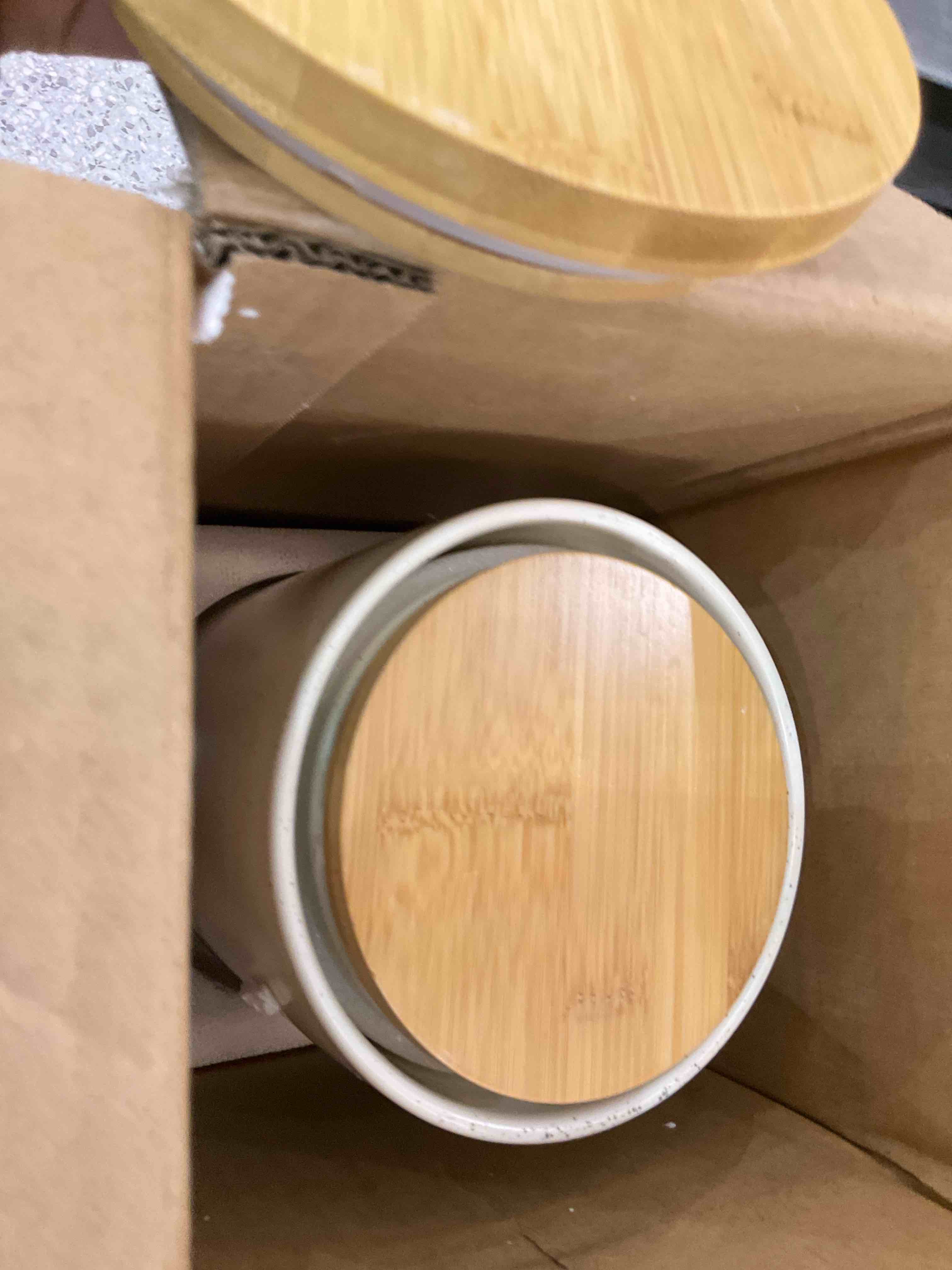 https://s3.amazonaws.com/lotting-images-prod/BargainHunt/EXS01270554_1711565519615.jpeg