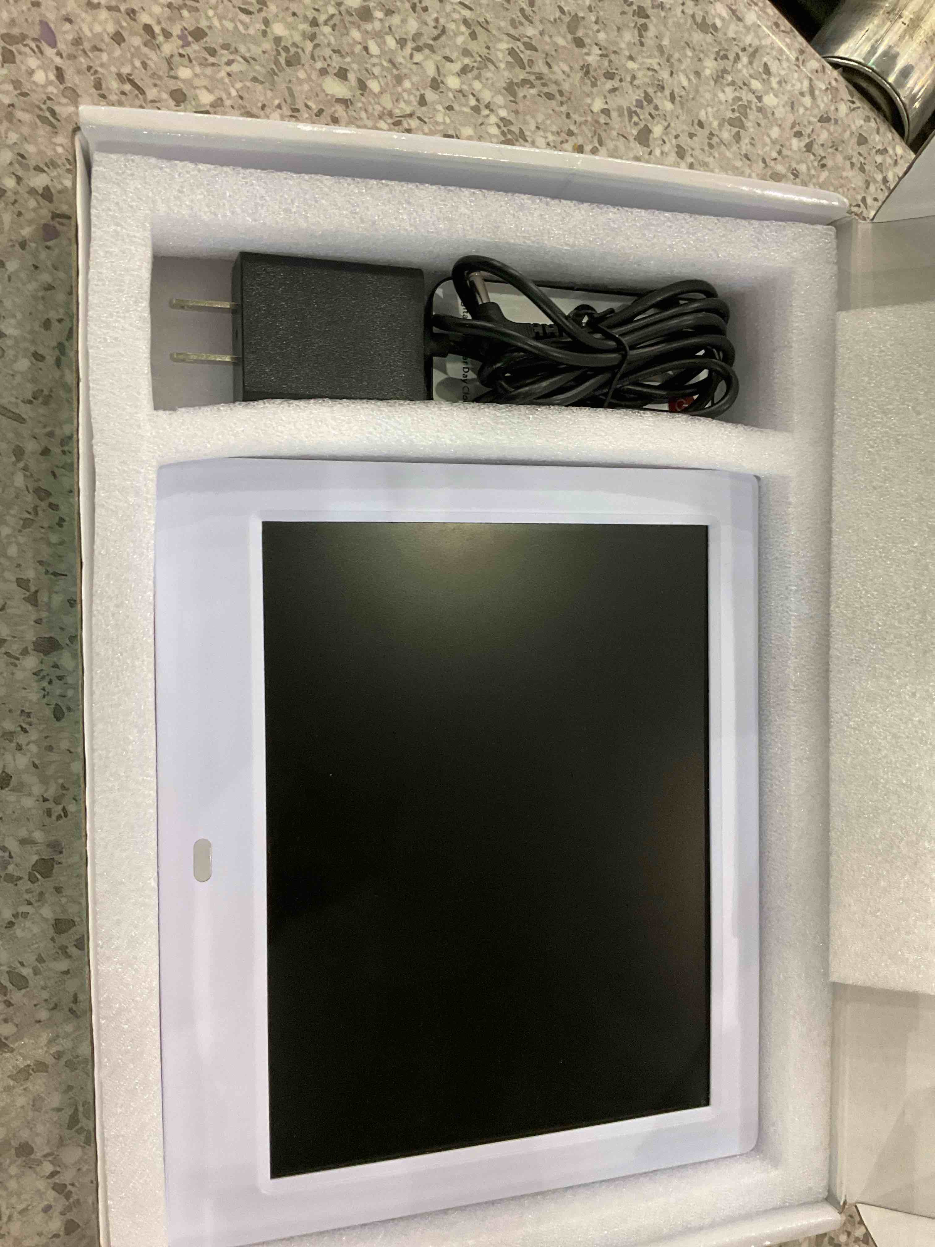 Day calendar clock (Series#805)