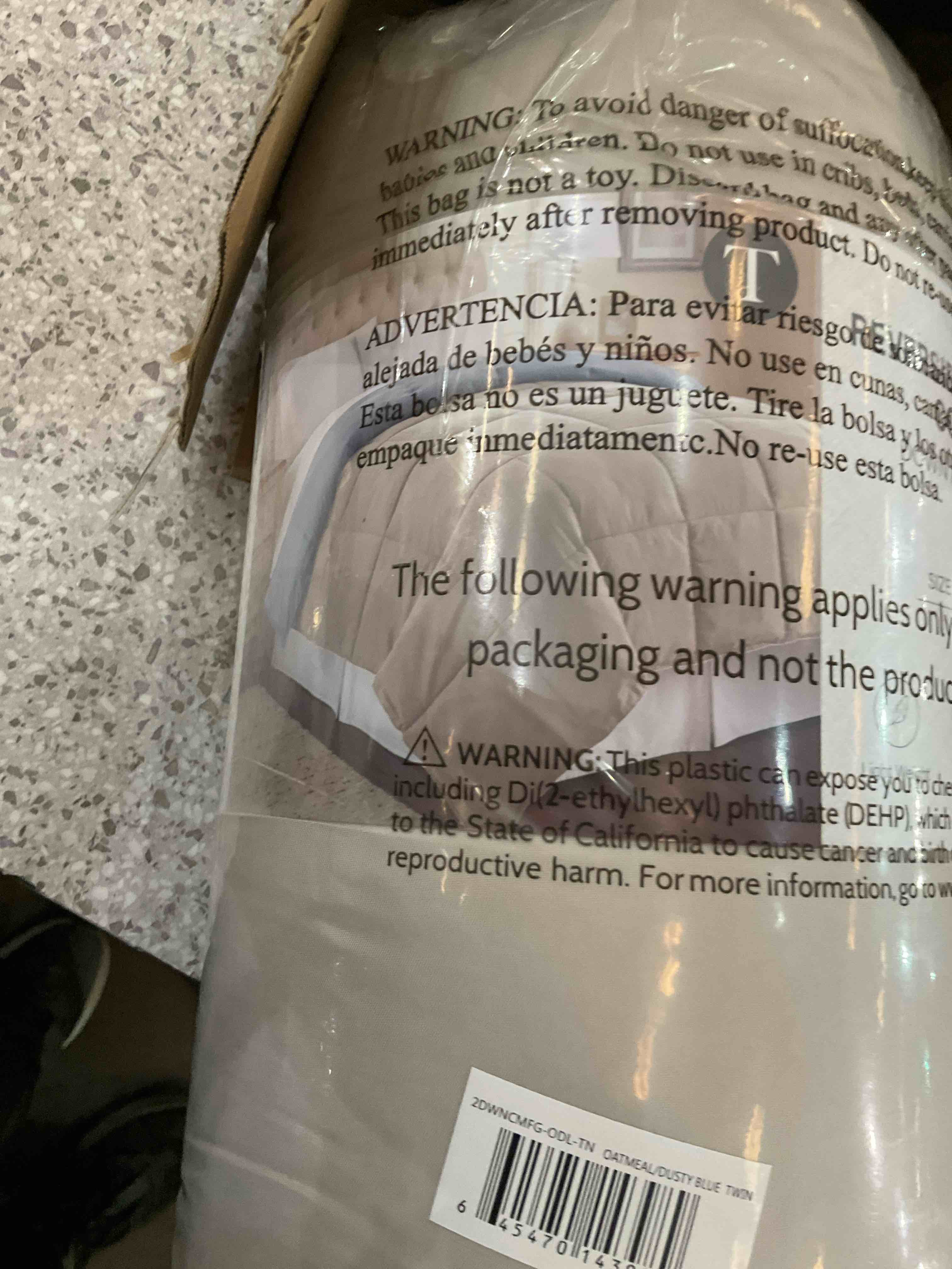 REVERSIBLE DOWN ALTERNATIVE COMFORTER 