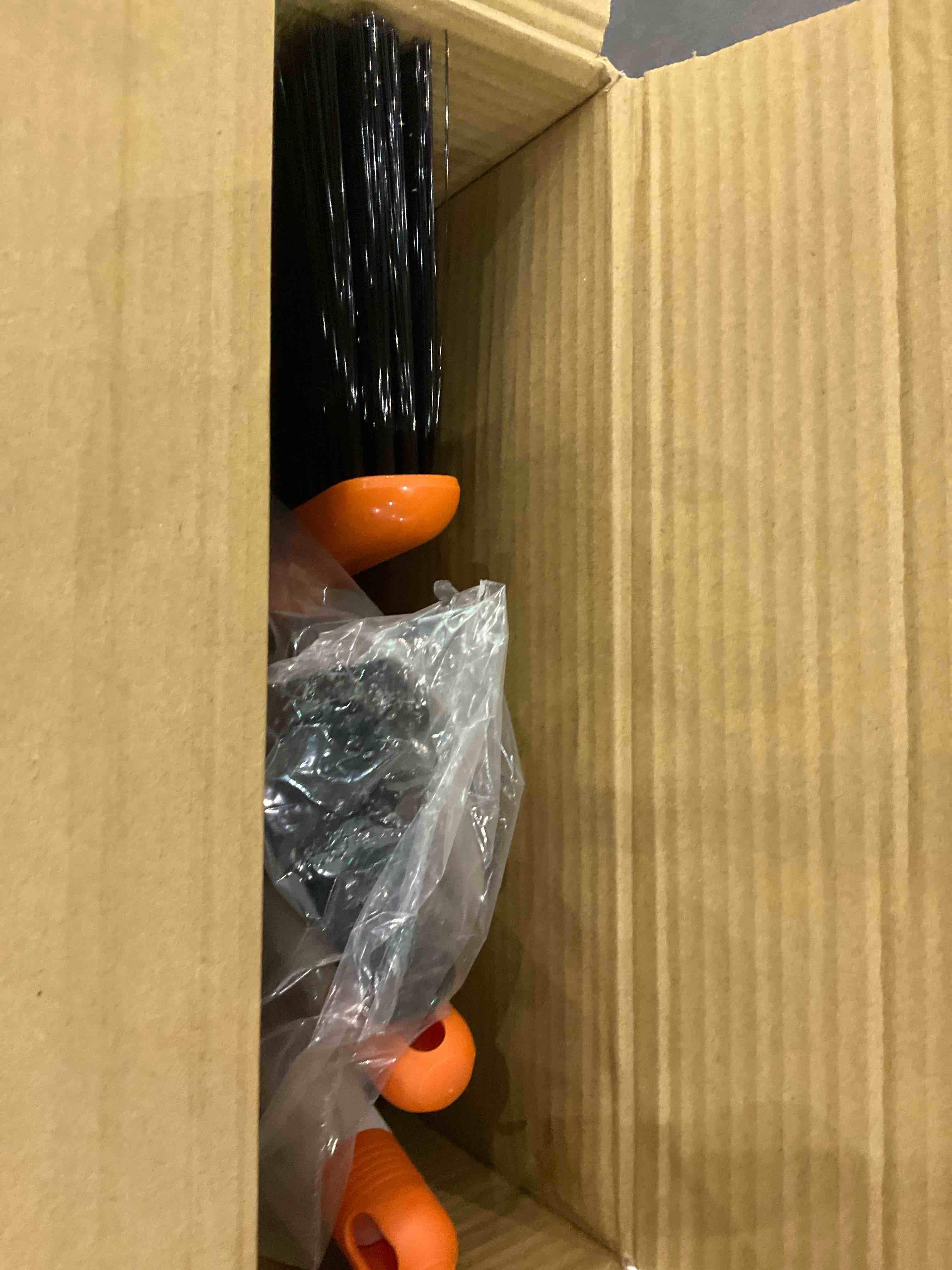 https://s3.amazonaws.com/lotting-images-prod/BargainHunt/EXS01270703_1711713362146.jpeg