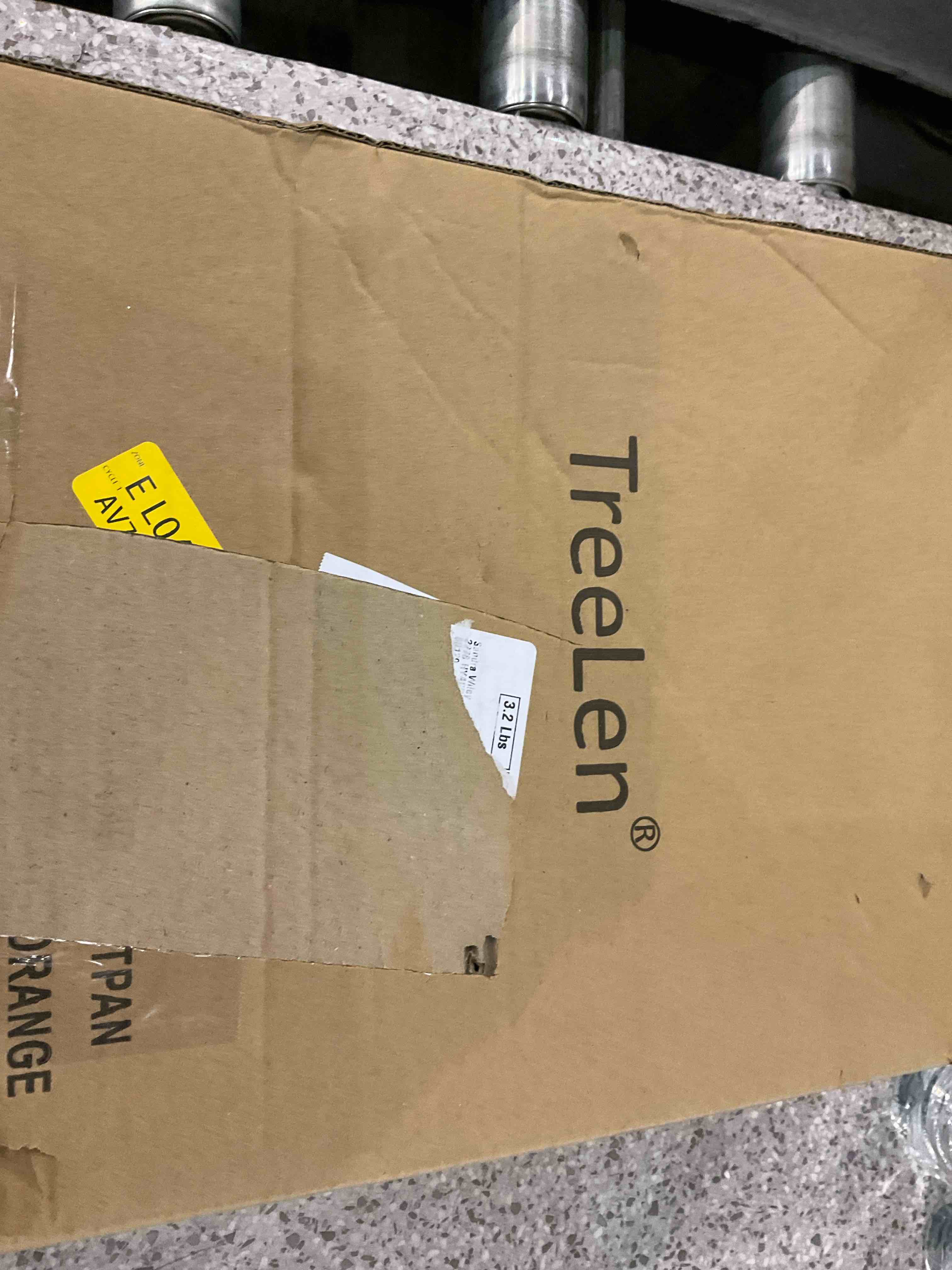 https://s3.amazonaws.com/lotting-images-prod/BargainHunt/EXS01270703_1711713381500.jpeg