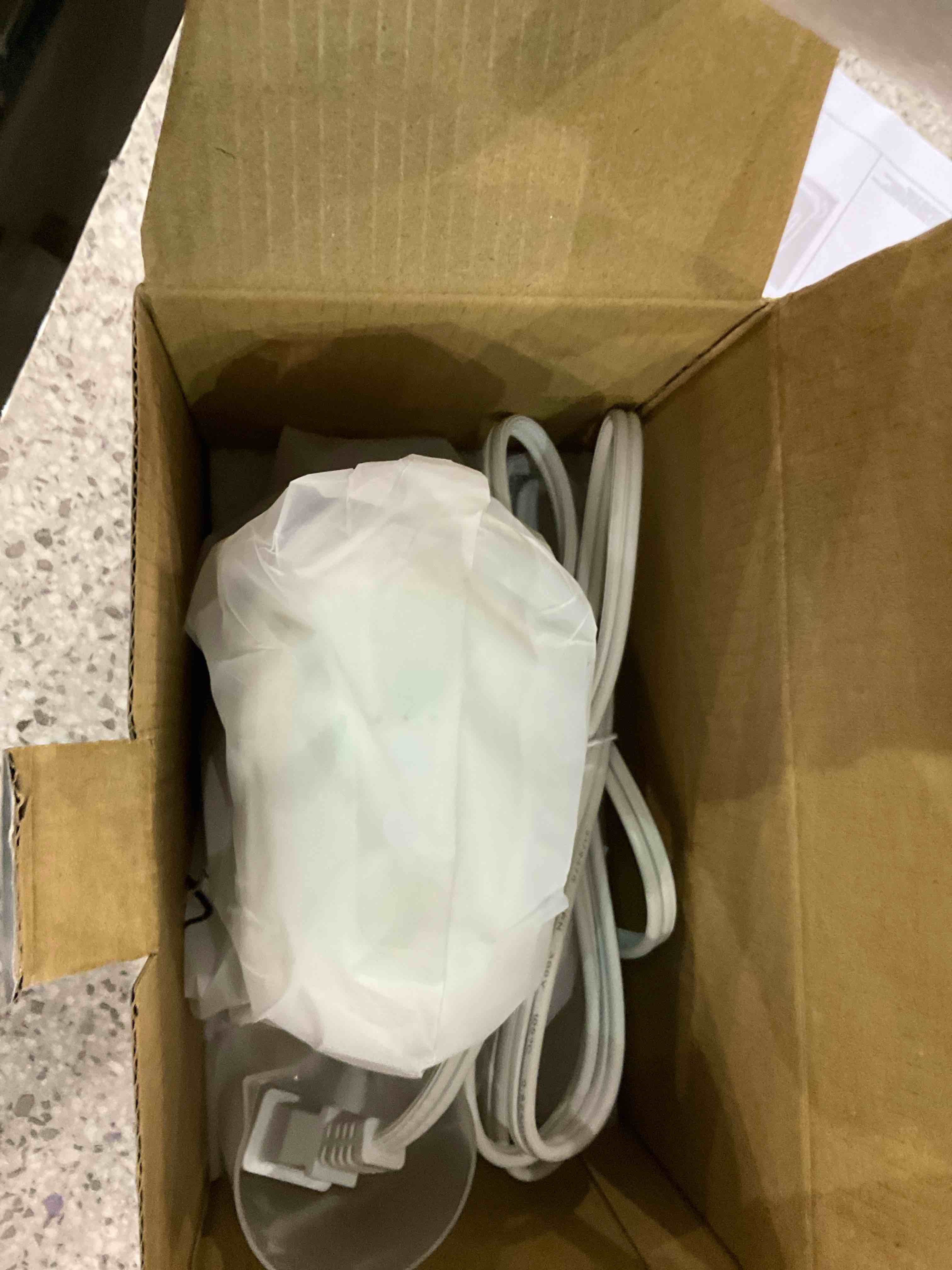 https://s3.amazonaws.com/lotting-images-prod/BargainHunt/EXS01270964_1712059803531.jpeg