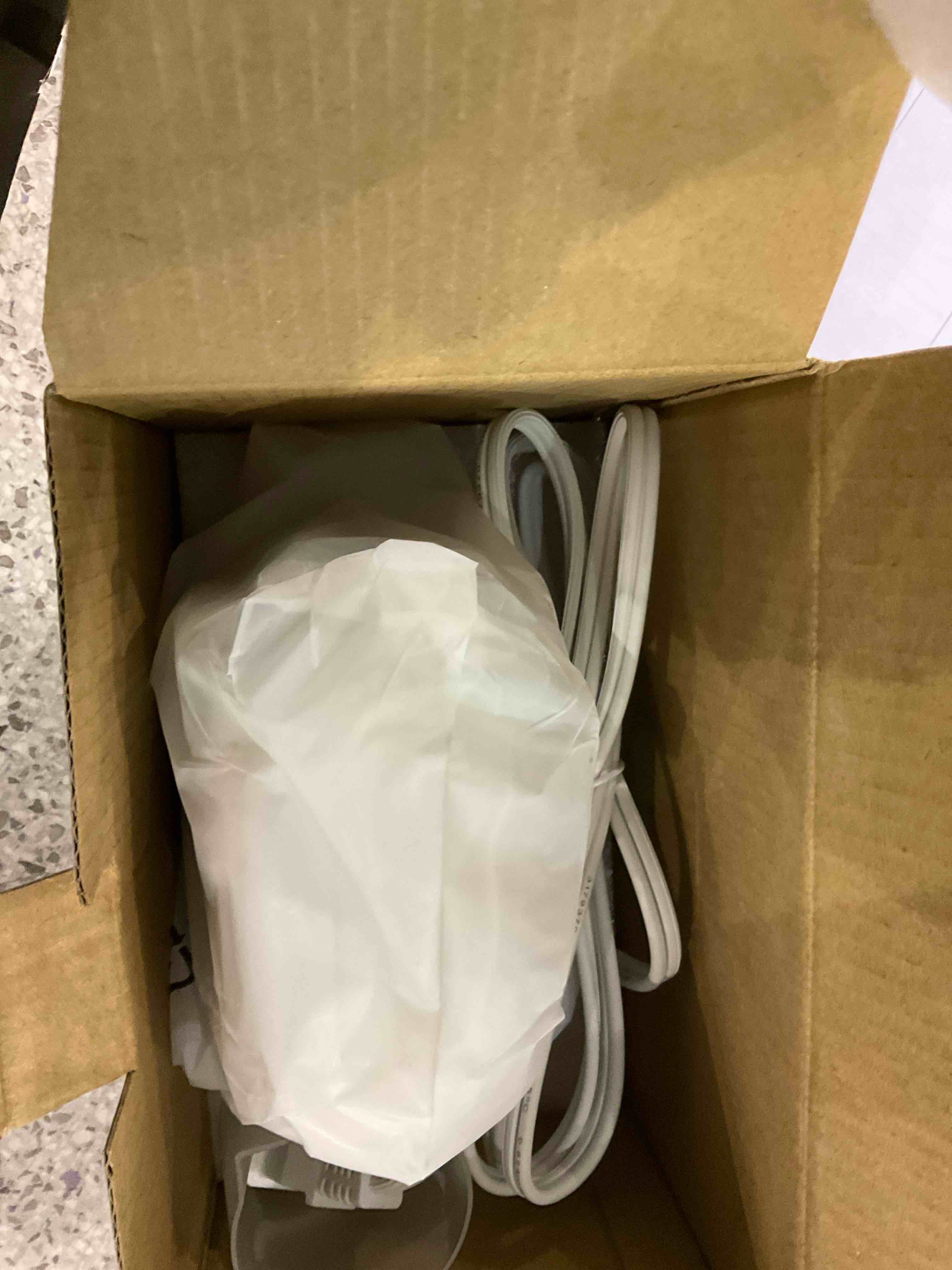 https://s3.amazonaws.com/lotting-images-prod/BargainHunt/EXS01270964_1712059804568.jpeg