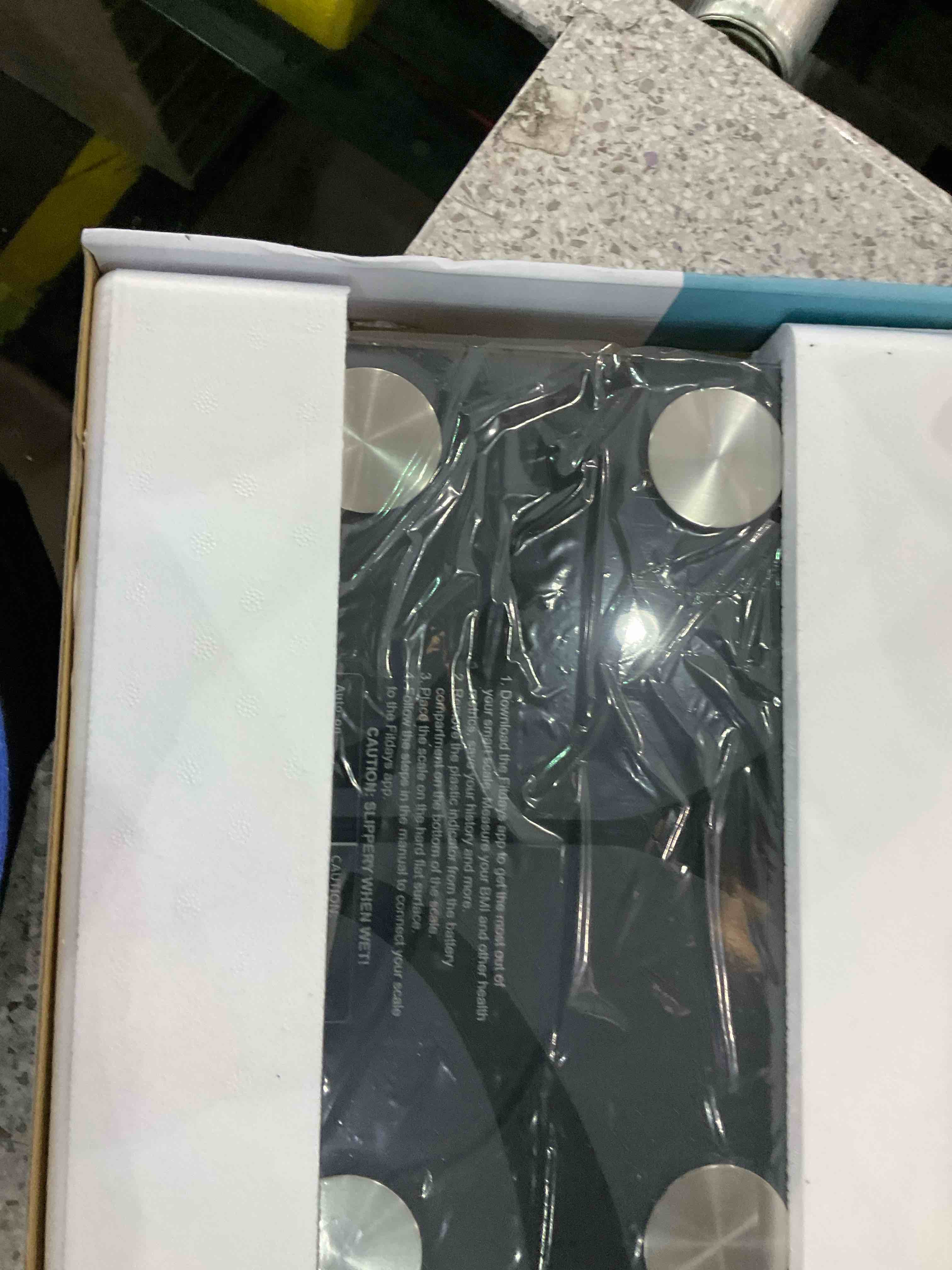 https://s3.amazonaws.com/lotting-images-prod/BargainHunt/EXS01270984_1712064523631.jpeg