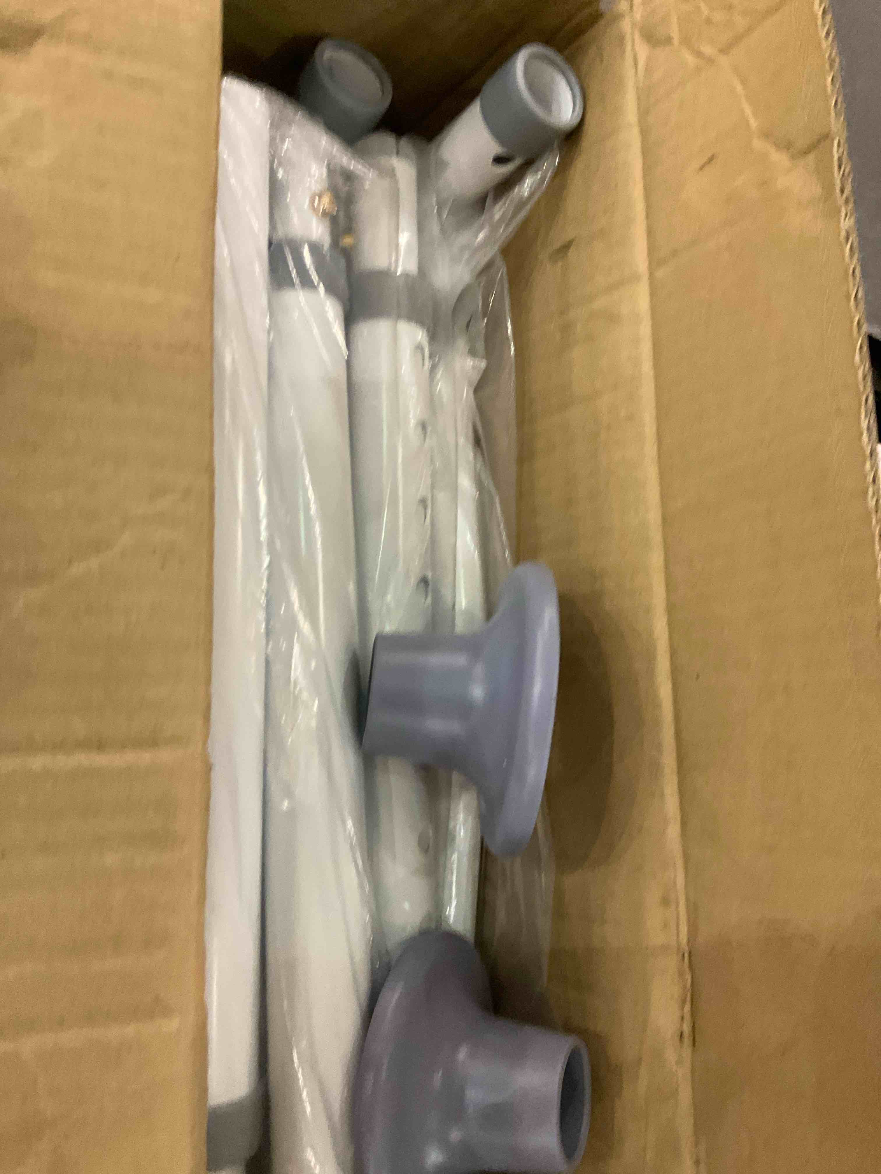 https://s3.amazonaws.com/lotting-images-prod/BargainHunt/EXS01270990_1712065263716.jpeg
