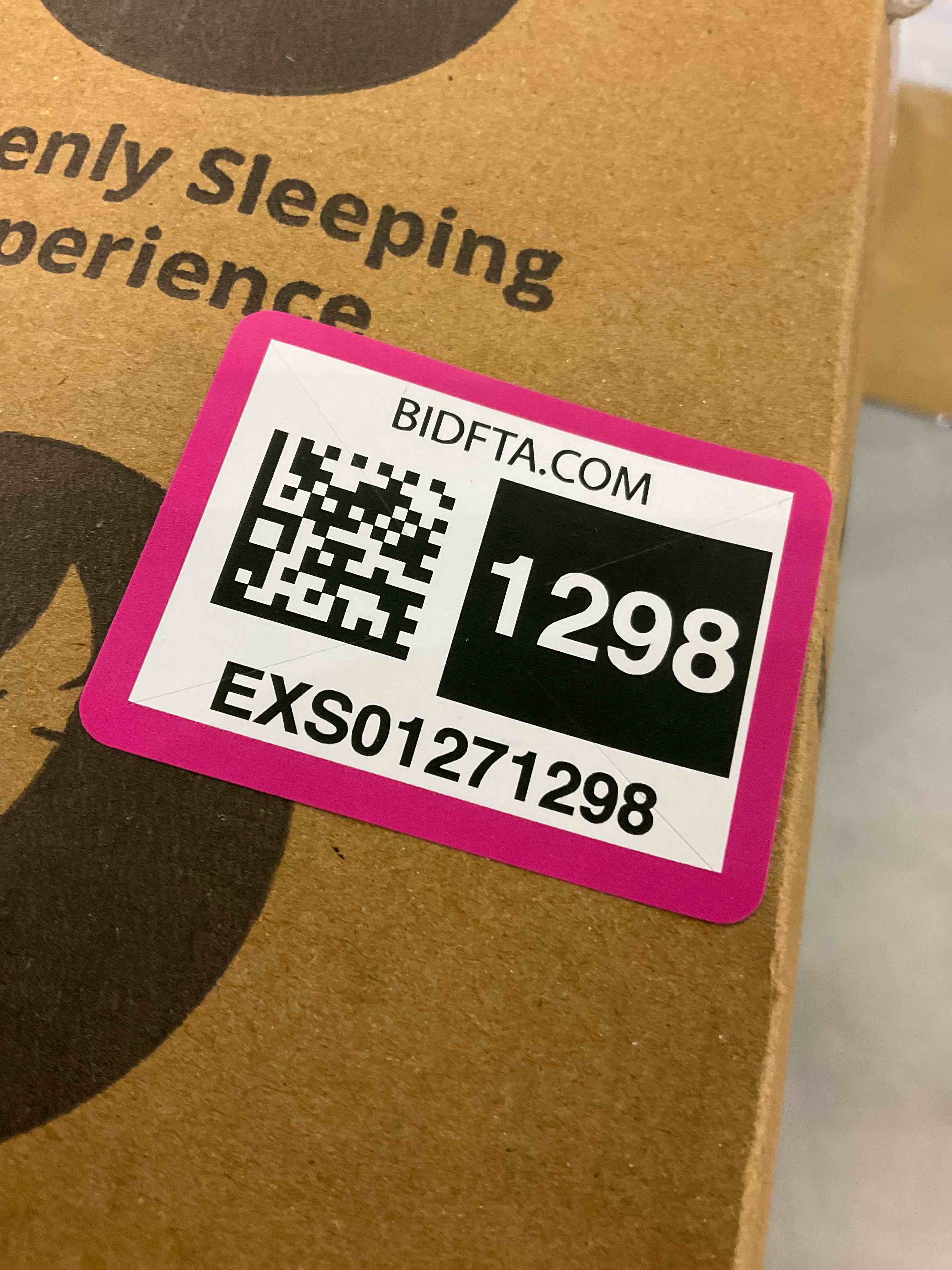 https://s3.amazonaws.com/lotting-images-prod/BargainHunt/EXS01271298_1711626101387.jpeg